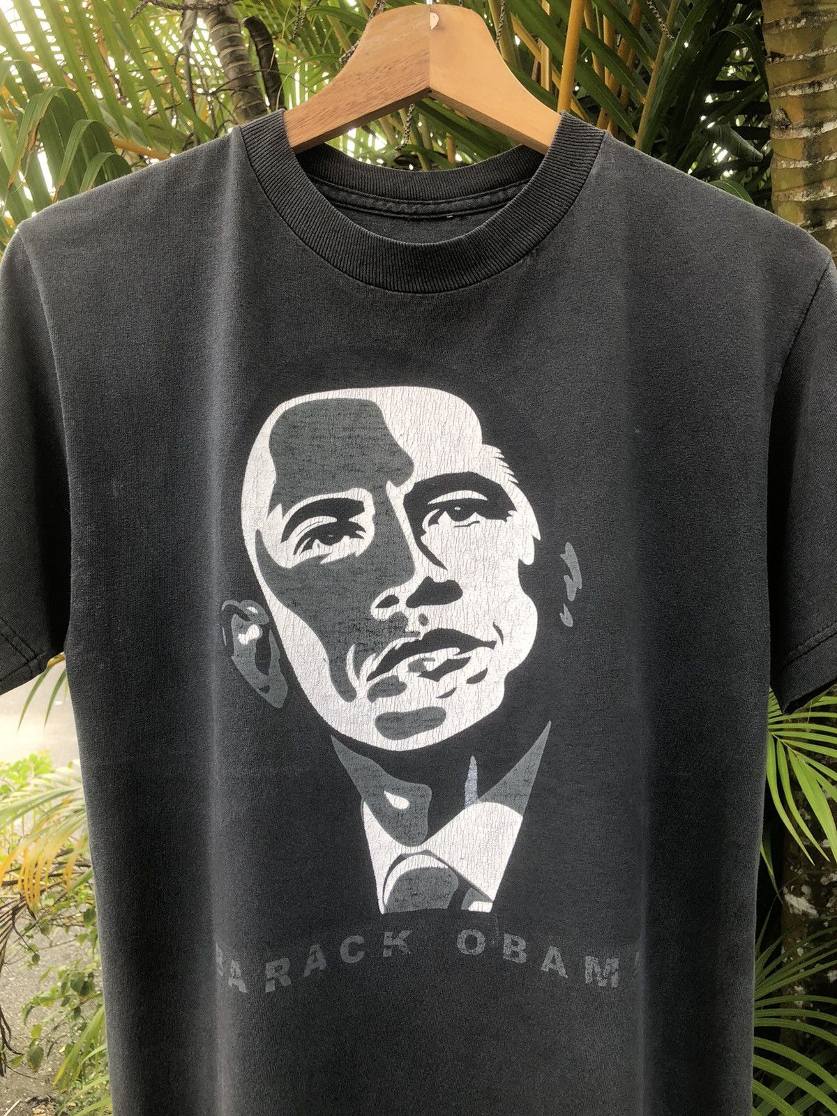 President's Last Drop🔥Rare🔥Vintage Barack Obama Sun Faded Tee Size US S / EU 44-46 / 1 - 2 Thumbnail