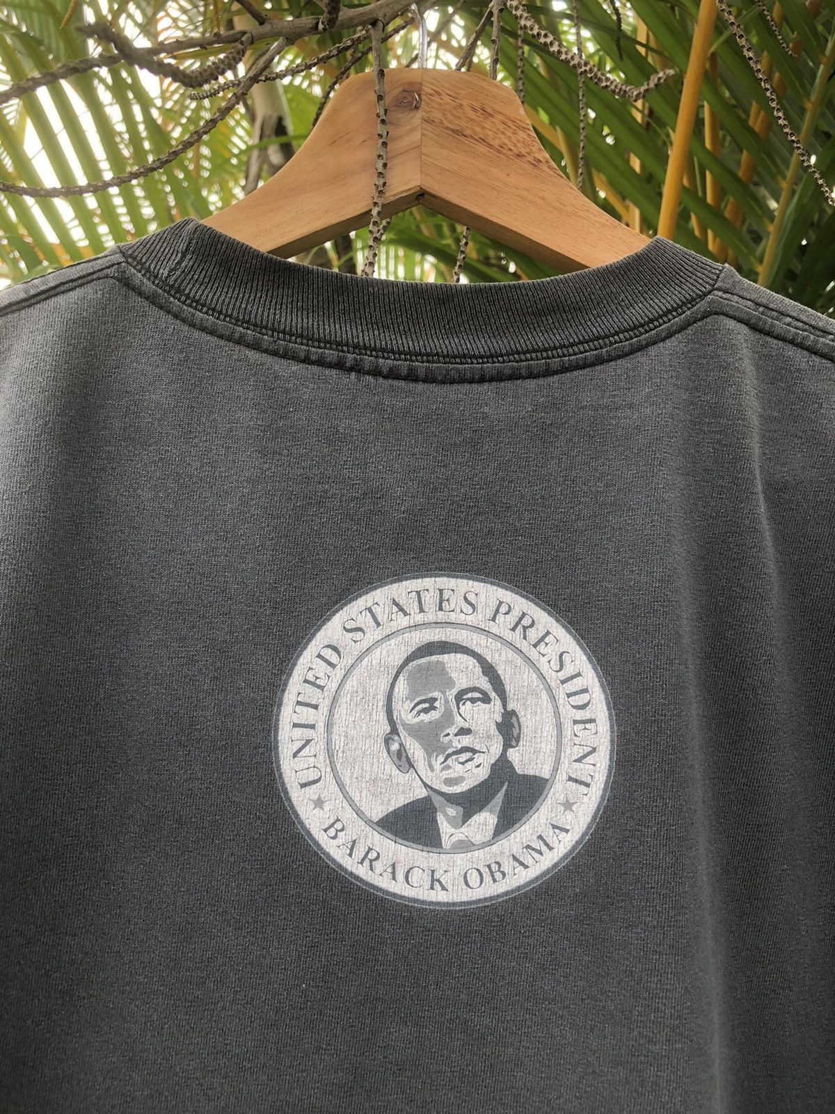 President's Last Drop🔥Rare🔥Vintage Barack Obama Sun Faded Tee Size US S / EU 44-46 / 1 - 4 Thumbnail