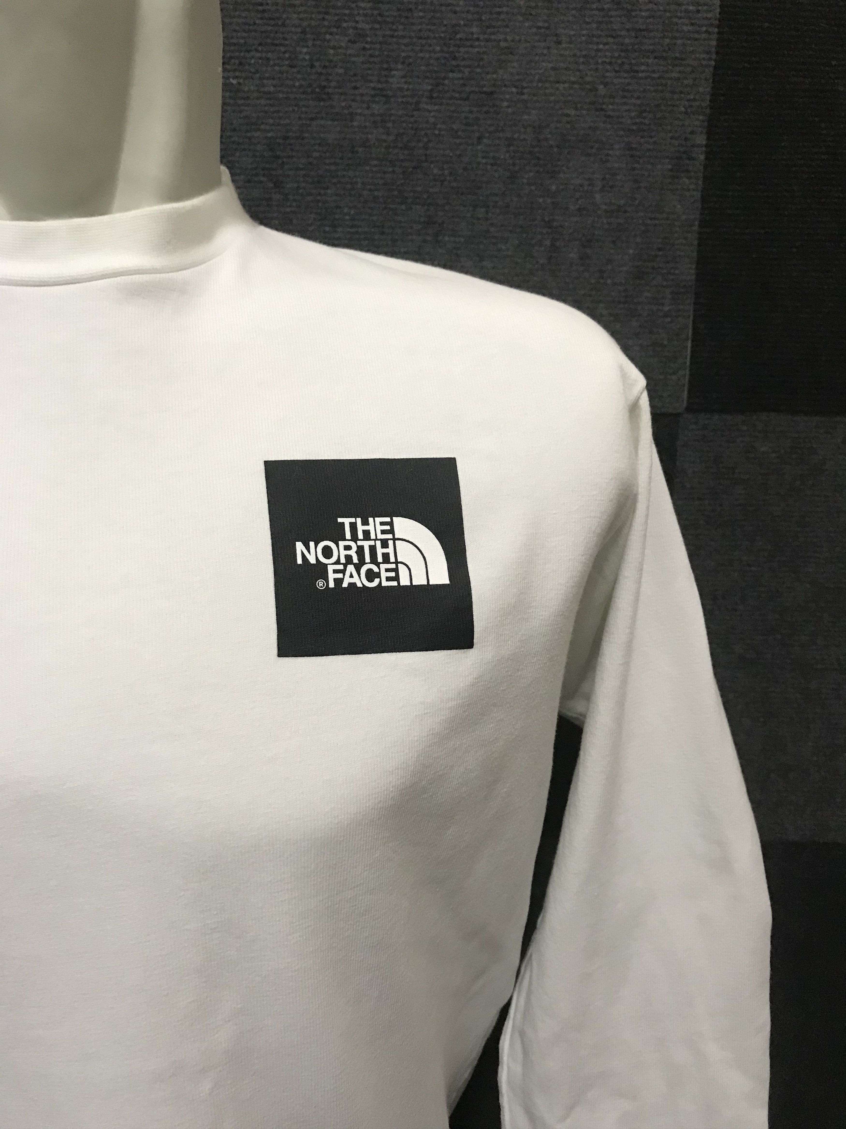 The North Face RN8 NORTH FACE Long Sleeve Hiking Shirt Size US S / EU 44-46 / 1 - 2 Thumbnail