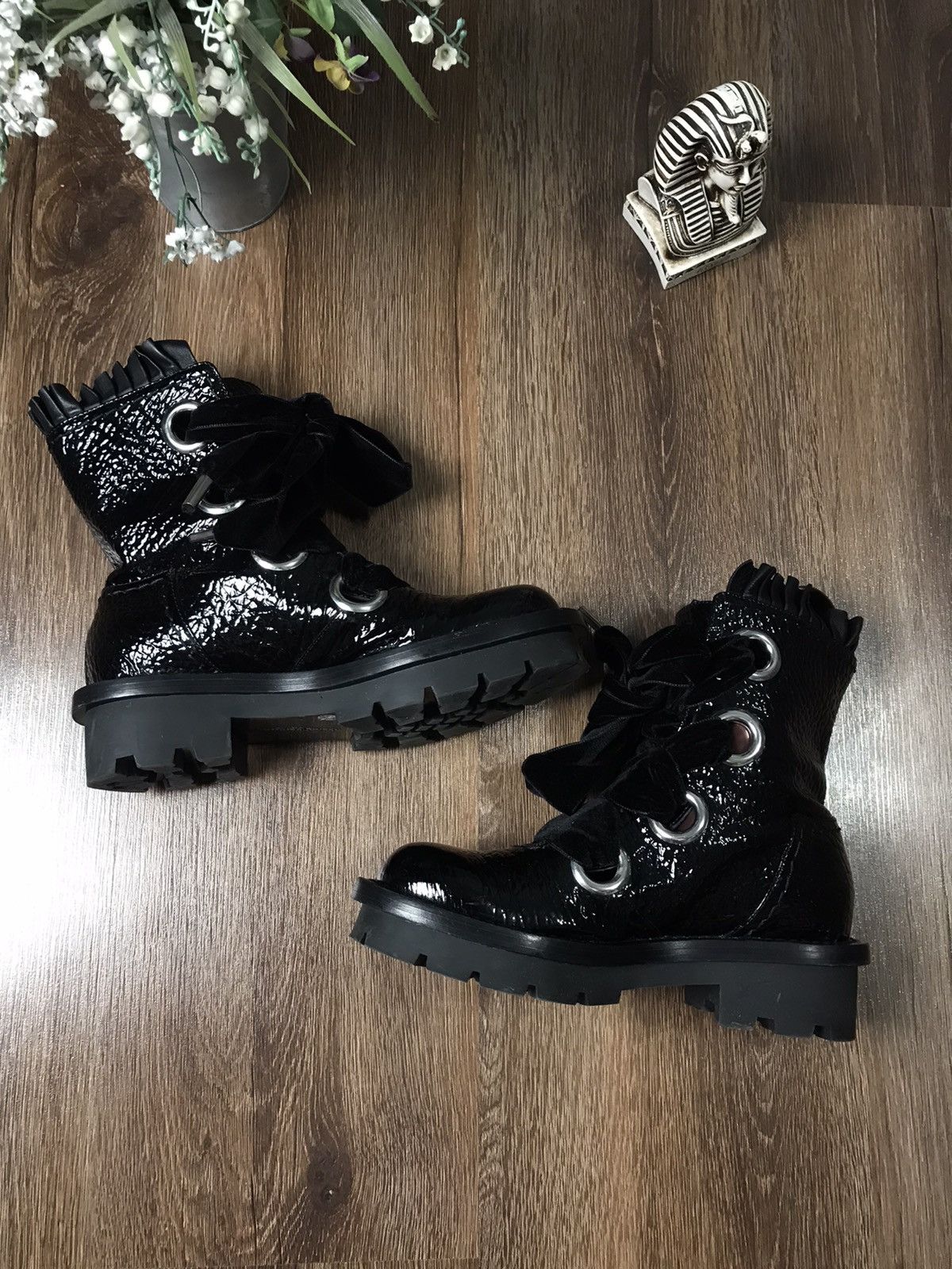 Alexander McQueen 750 $ Alexander Mqueen black bouts made in Italy Size US 5 / EU 37 - 4 Thumbnail
