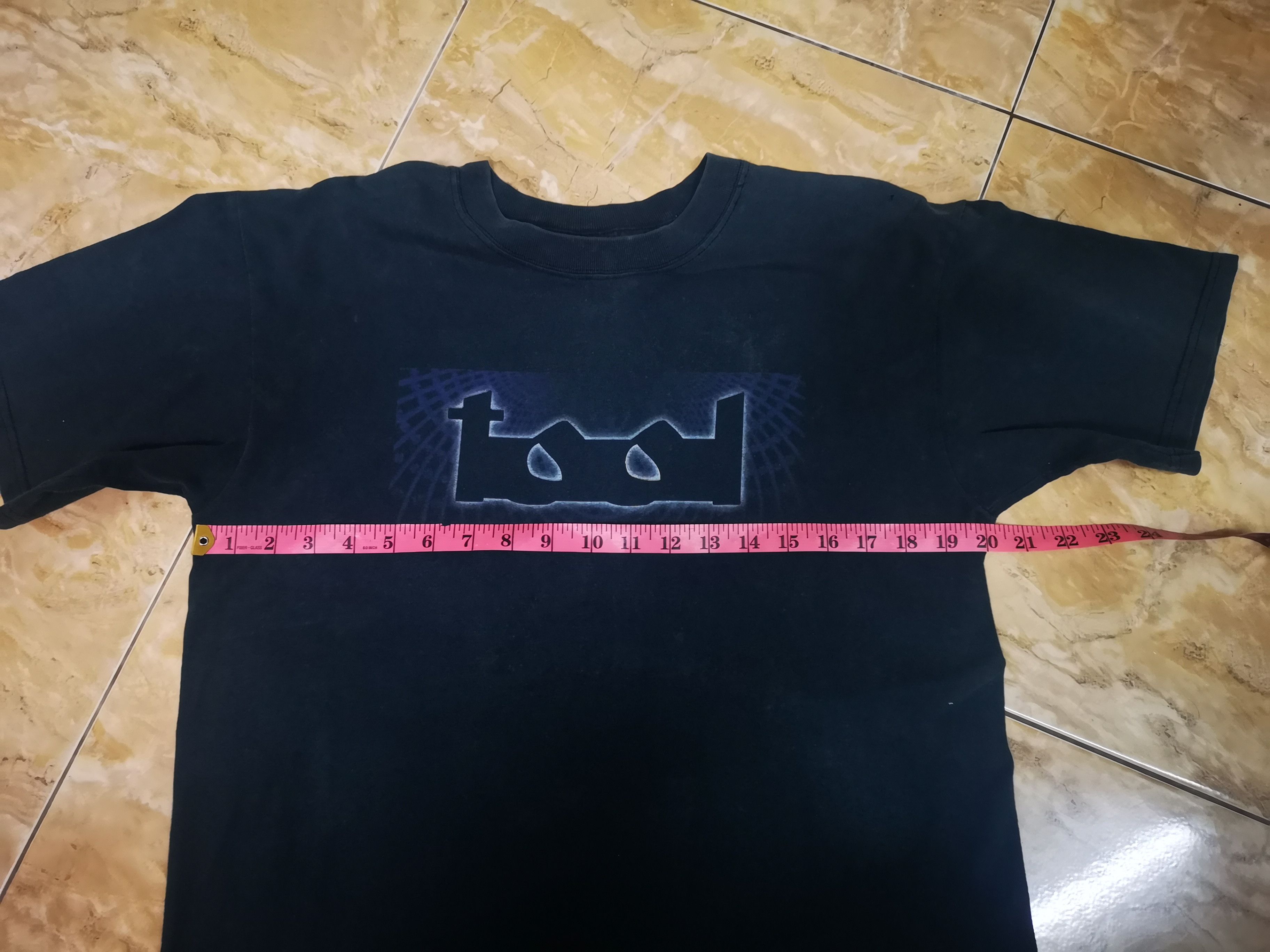 Band Tees 🔥Best Offer🔥Vintage Tool band Tees X Rock tees Size US M / EU 48-50 / 2 - 6 Thumbnail