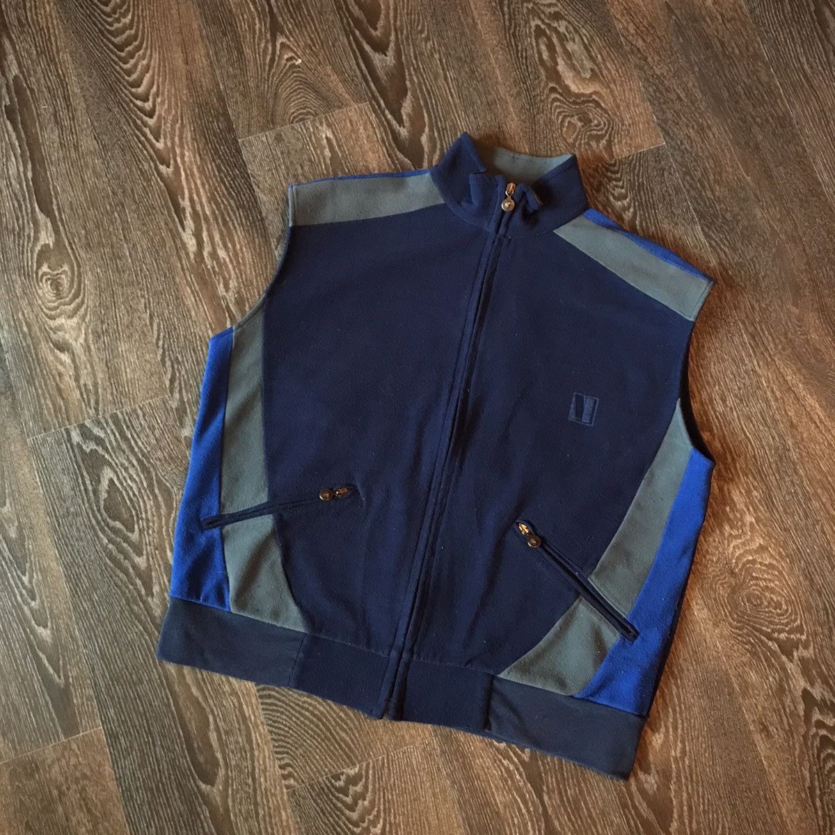 Versace × Versus Versace × Vintage Versace Intensive Vintage Fleece Vest Rare Big Logo Size L Size US L / EU 52-54 / 3 - 2 Thumbnail