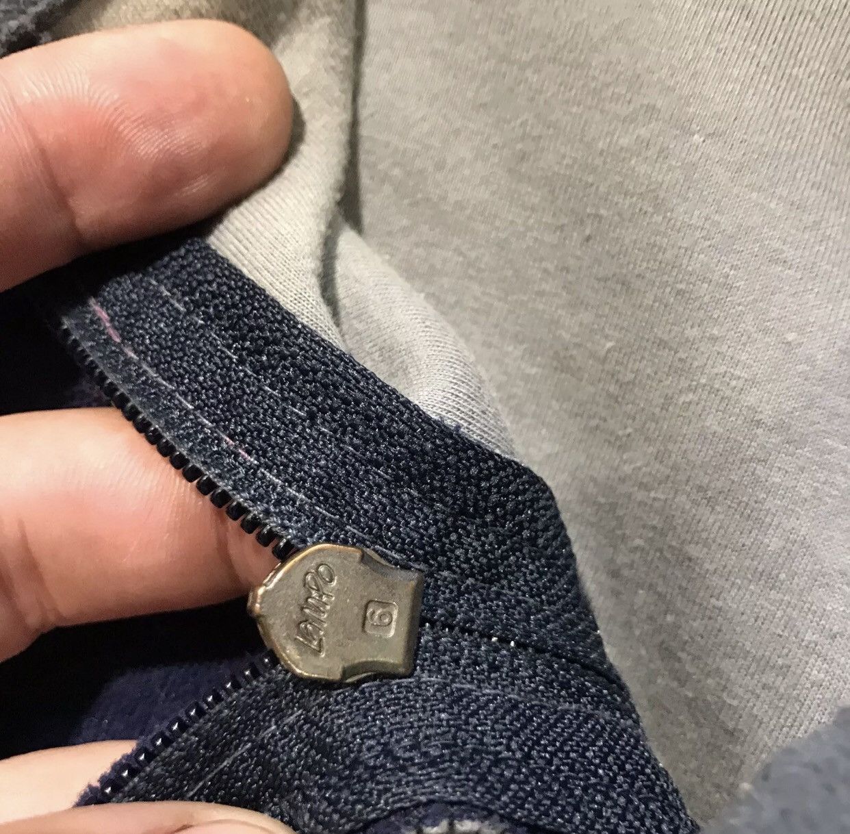 Versace × Versus Versace × Vintage Versace Intensive Vintage Fleece Vest Rare Big Logo Size L Size US L / EU 52-54 / 3 - 8 Thumbnail