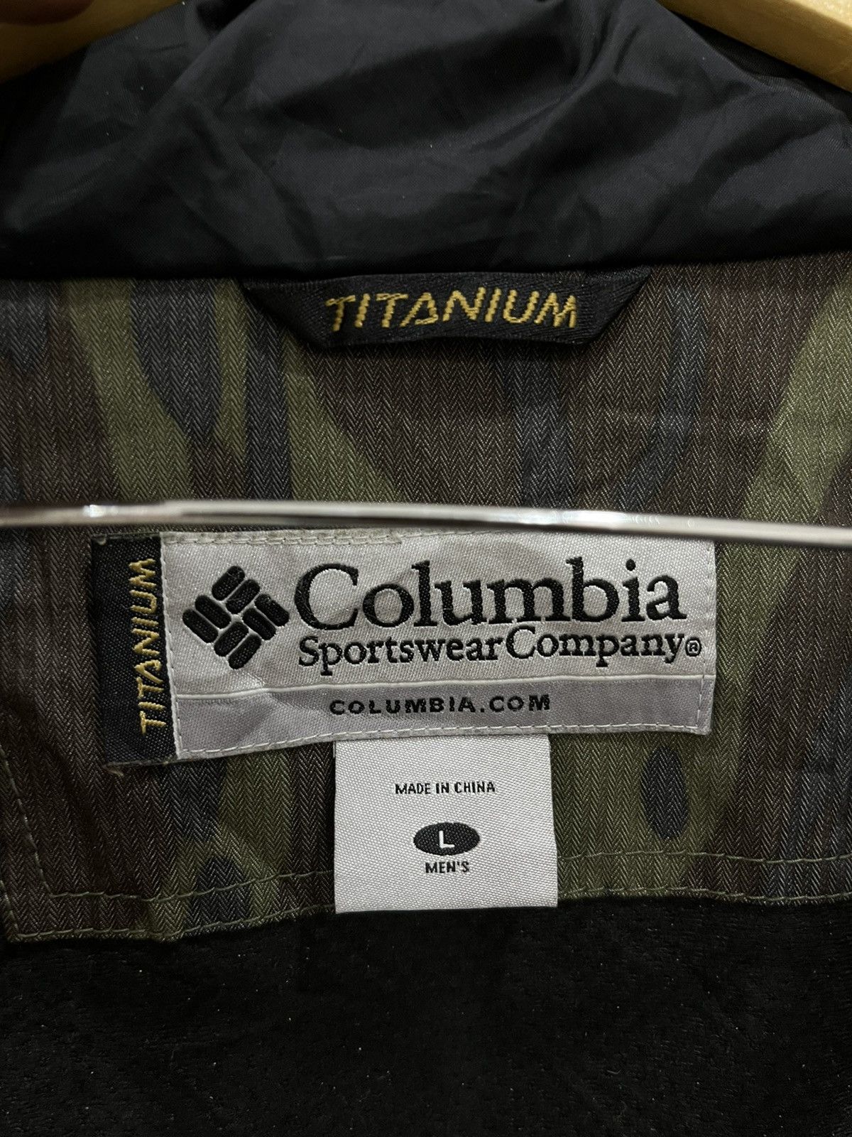Columbia B. COLUMBIA HOODIE JACKET Size US L / EU 52-54 / 3 - 9 Thumbnail