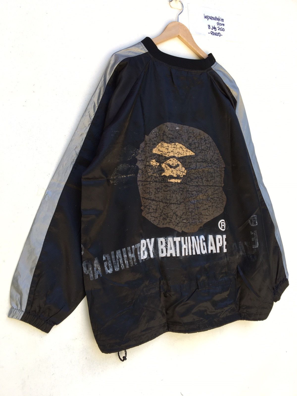 Bape × Vintage Rare BAPE A Bathing Ape Waterproof Oversized Raincoat Size US L / EU 52-54 / 3 - 2 Thumbnail