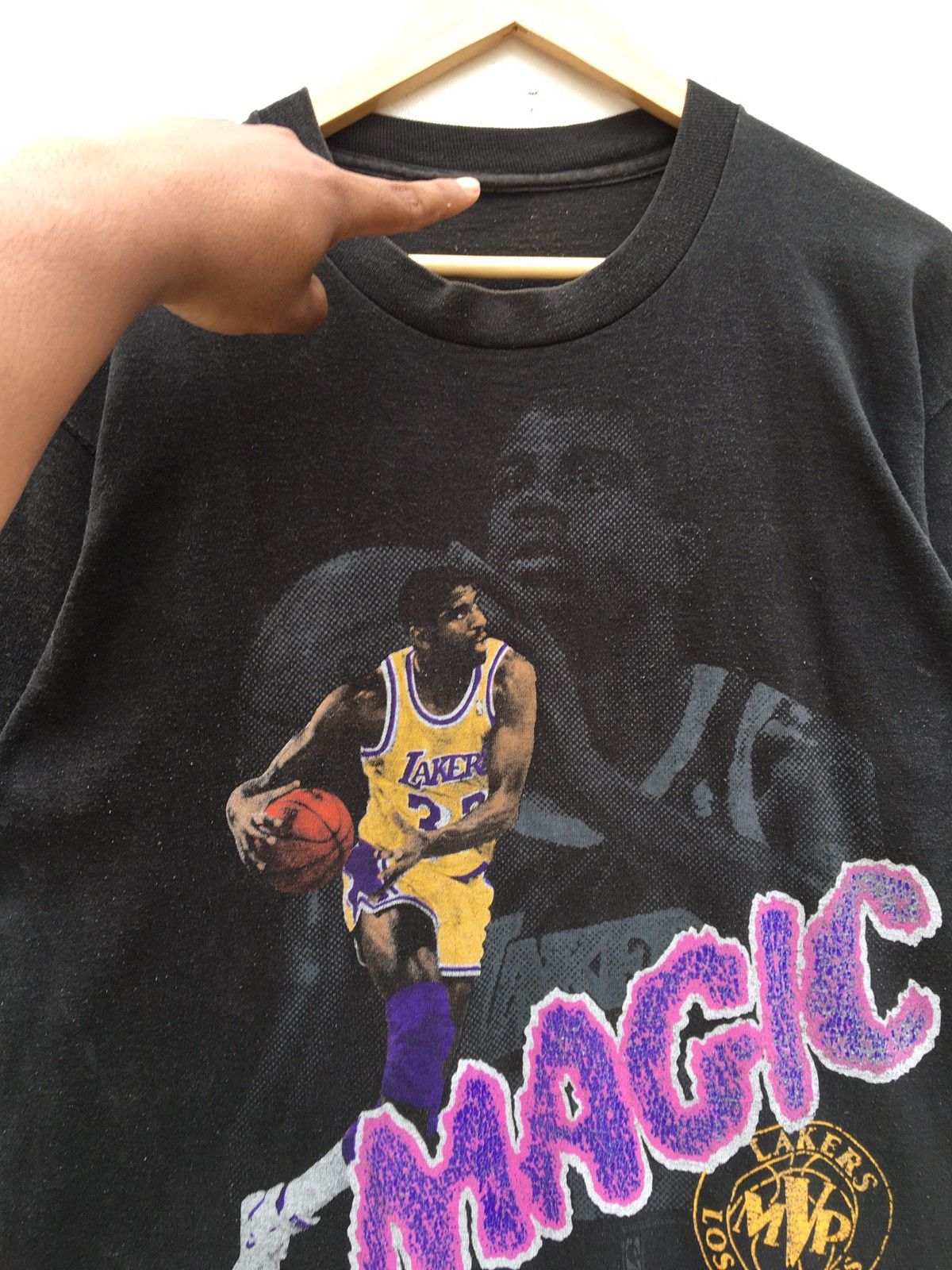 NBA Vintage 90s Los Angeles LAKERS Magic Johnson T-Shirt Size US M / EU 48-50 / 2 - 8 Thumbnail