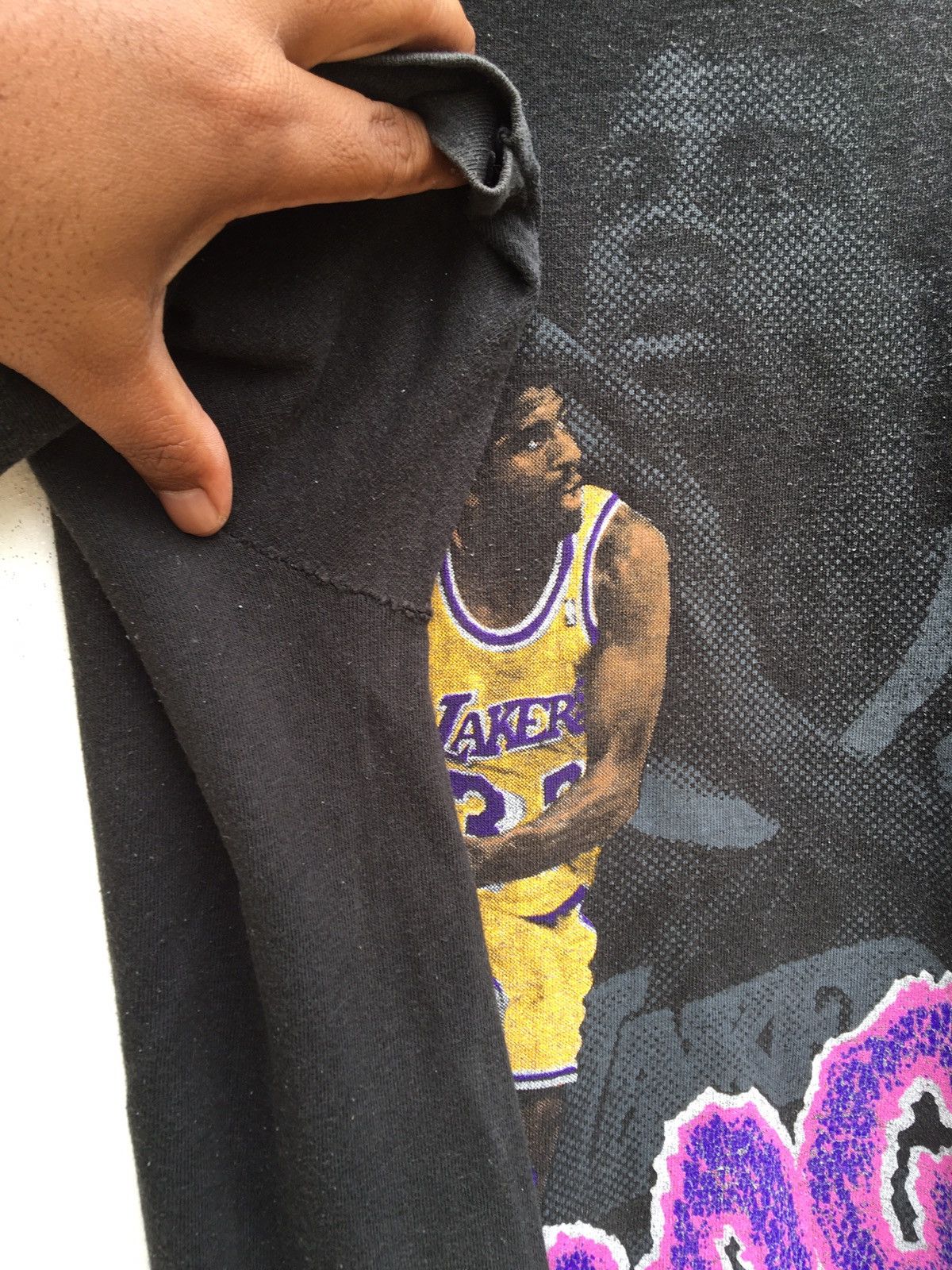 NBA Vintage 90s Los Angeles LAKERS Magic Johnson T-Shirt Size US M / EU 48-50 / 2 - 14 Thumbnail