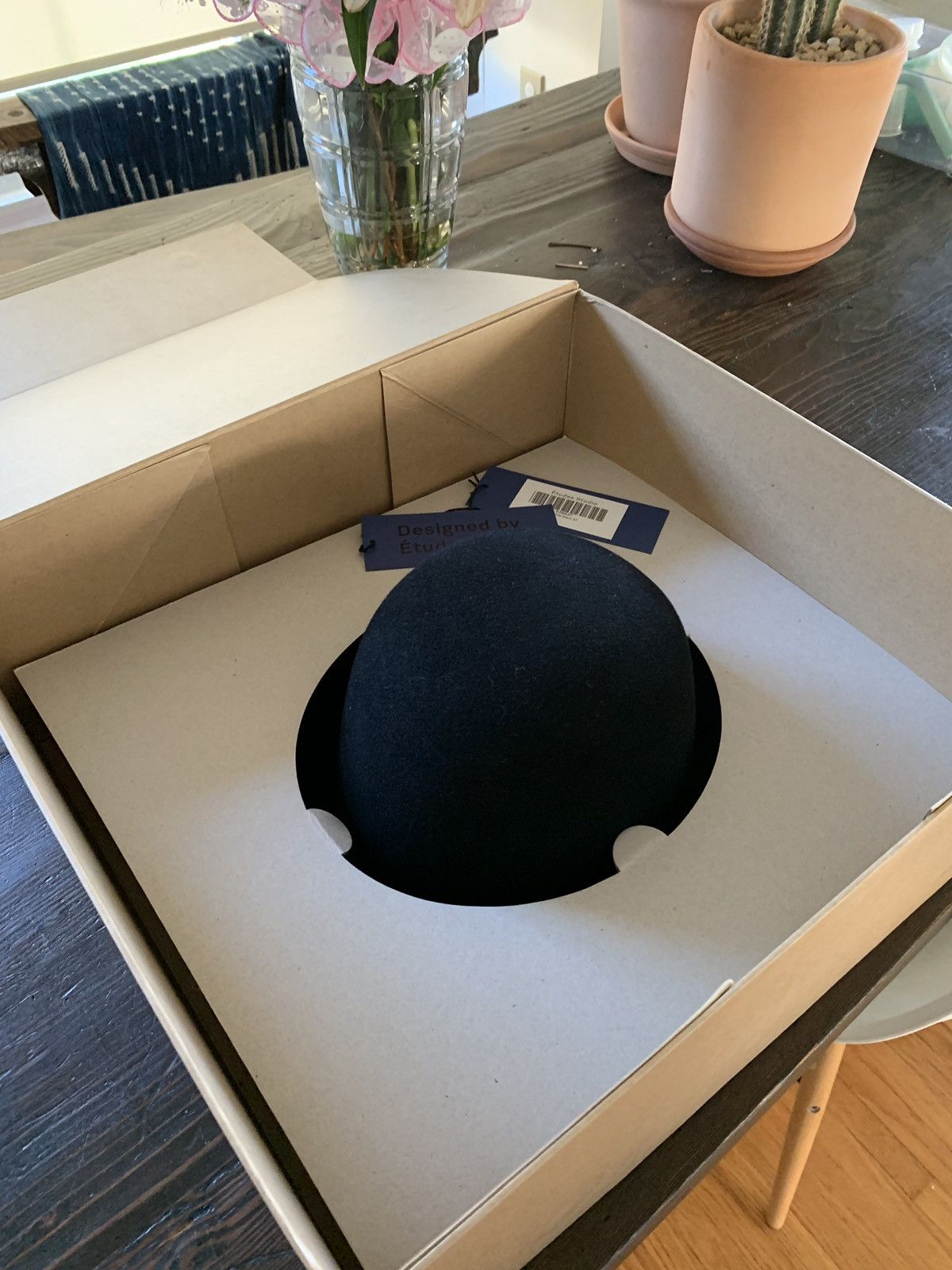 Etudes 1st Original Iteration: BRAND NEW SESAM HAT -BLACK- Size ONE SIZE - 5 Thumbnail