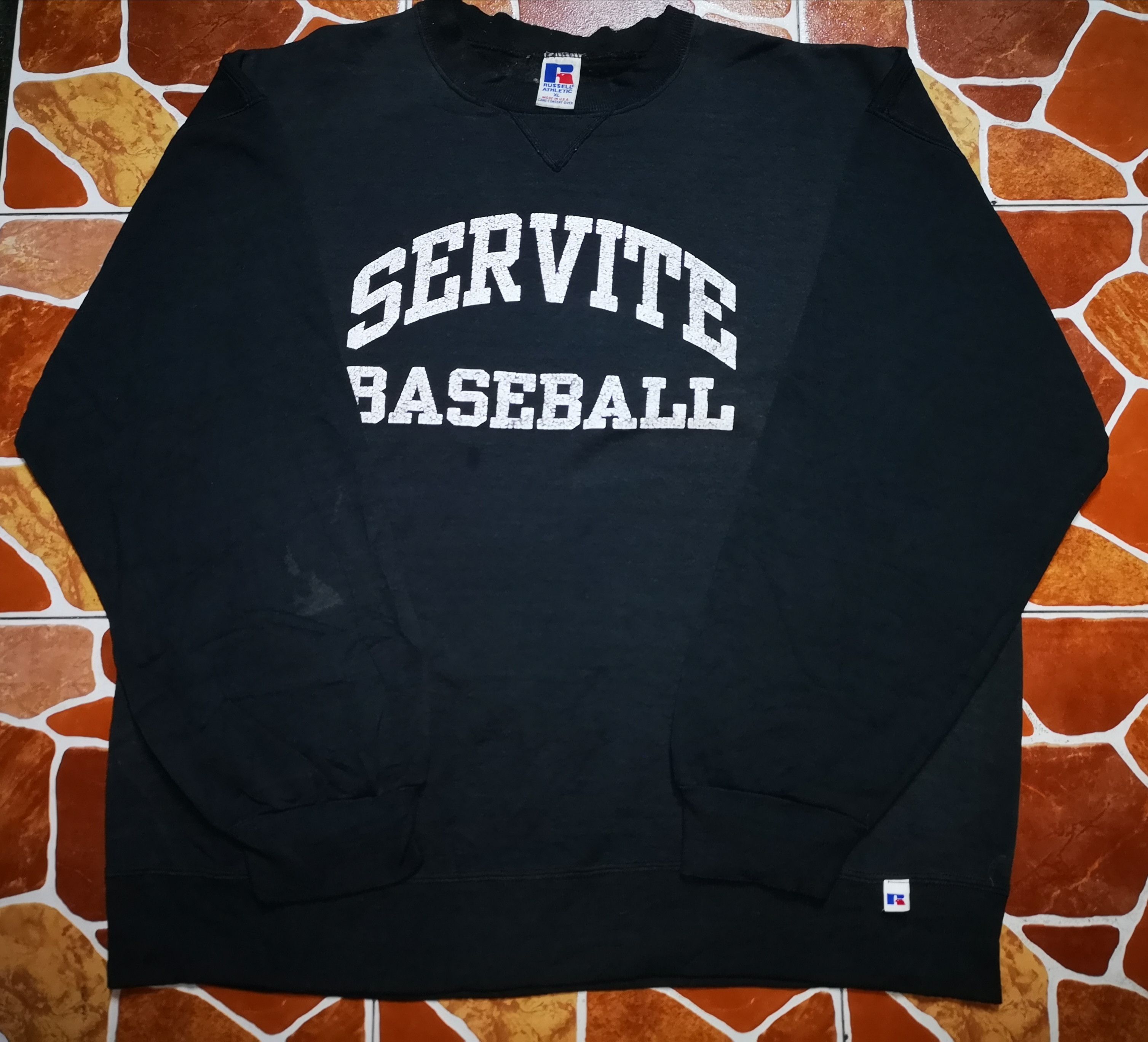 Russell Athletic × Vintage Vintage Sweatshirt Servite Baseball Size US XL / EU 56 / 4 - 1 Thumbnail