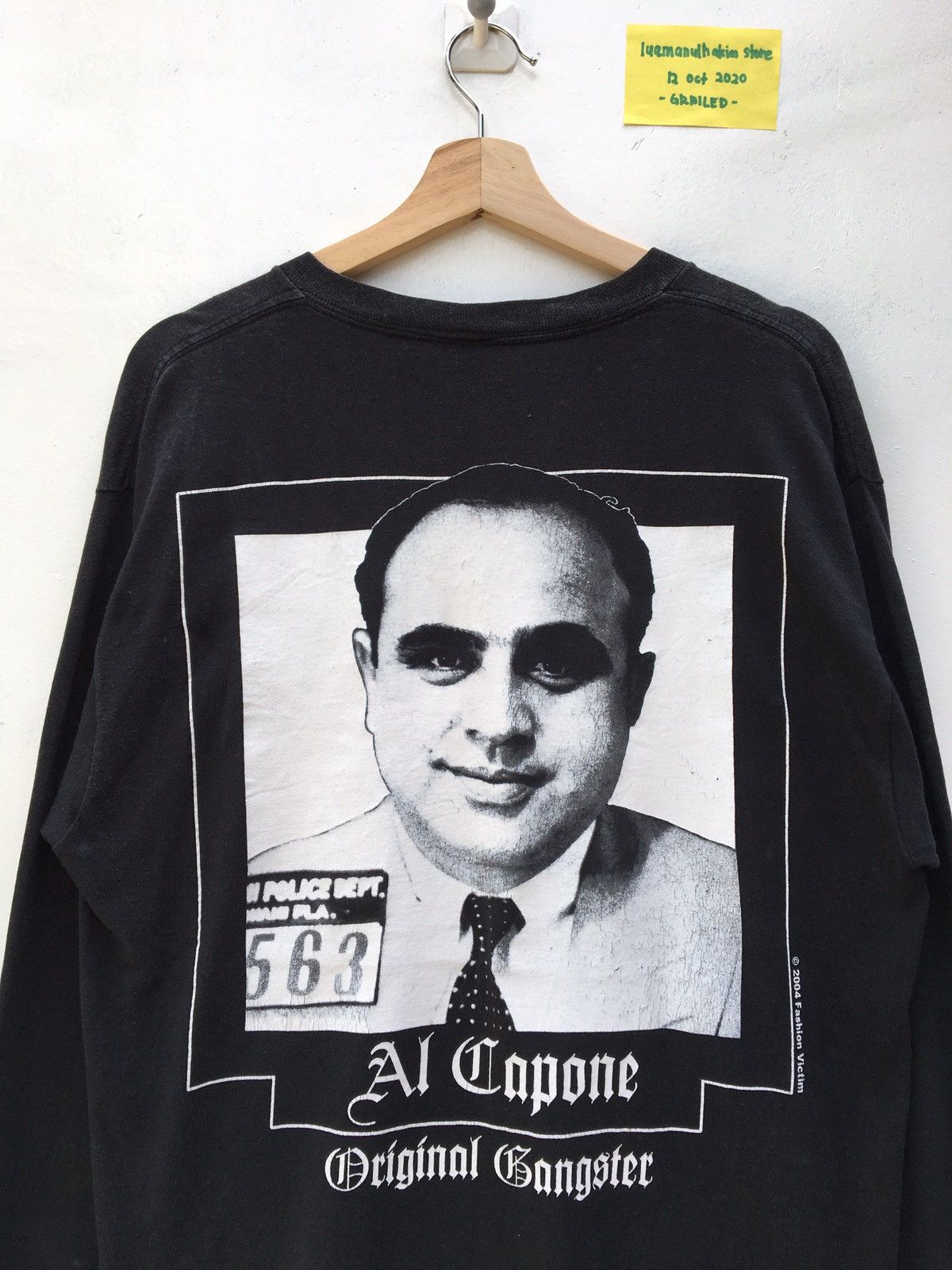 image of Movie x Vintage VTG 2004 Fashion Victim Al Capone Long Sleeve Shirt in Black, Men's (Size Large)