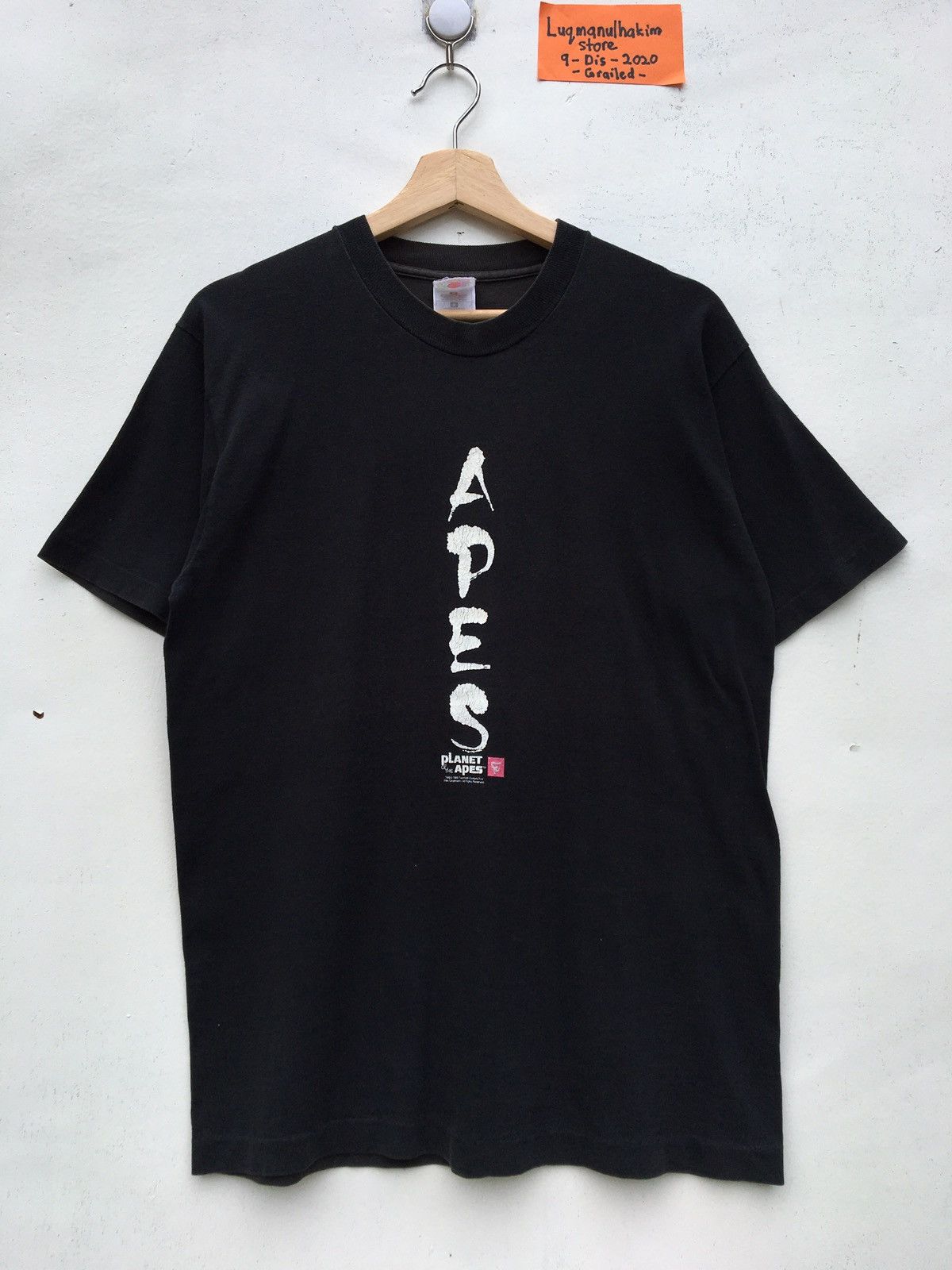 Vintage Rare Vintage Planet of the Apes Spellout Tshirt Size US S / EU 44-46 / 1 - 2 Thumbnail
