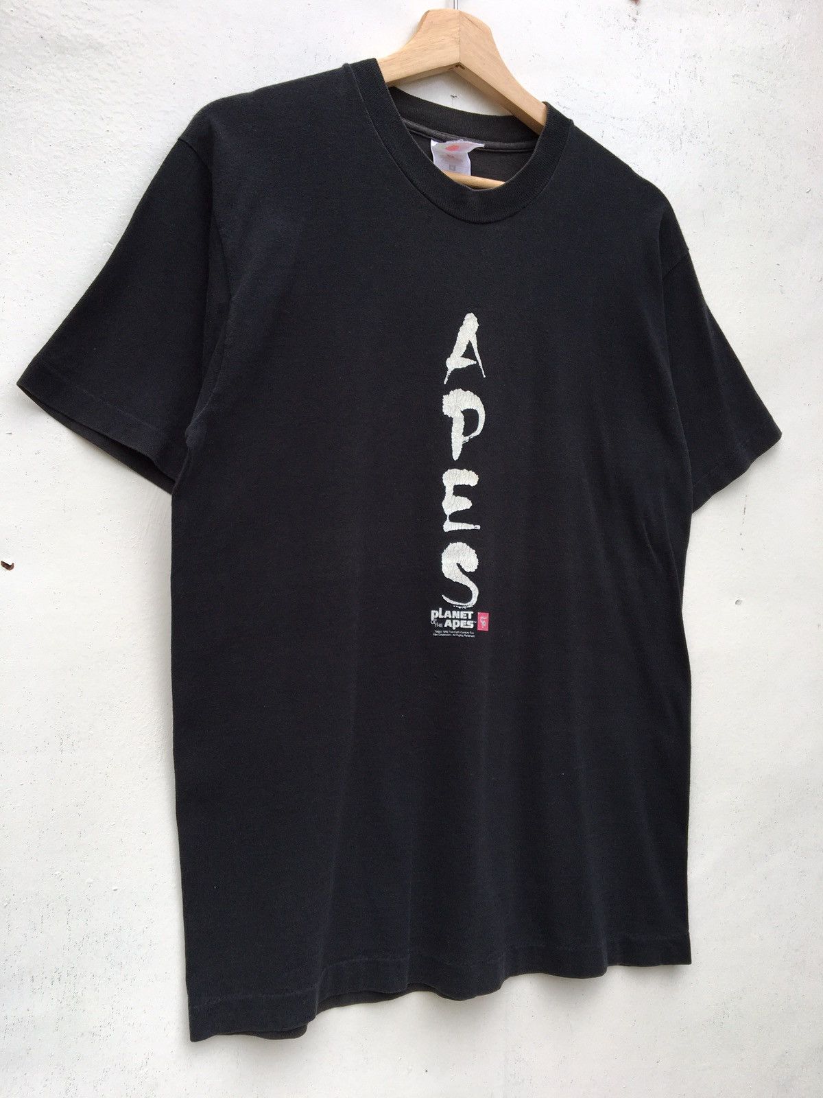 Vintage Rare Vintage Planet of the Apes Spellout Tshirt Size US S / EU 44-46 / 1 - 3 Thumbnail