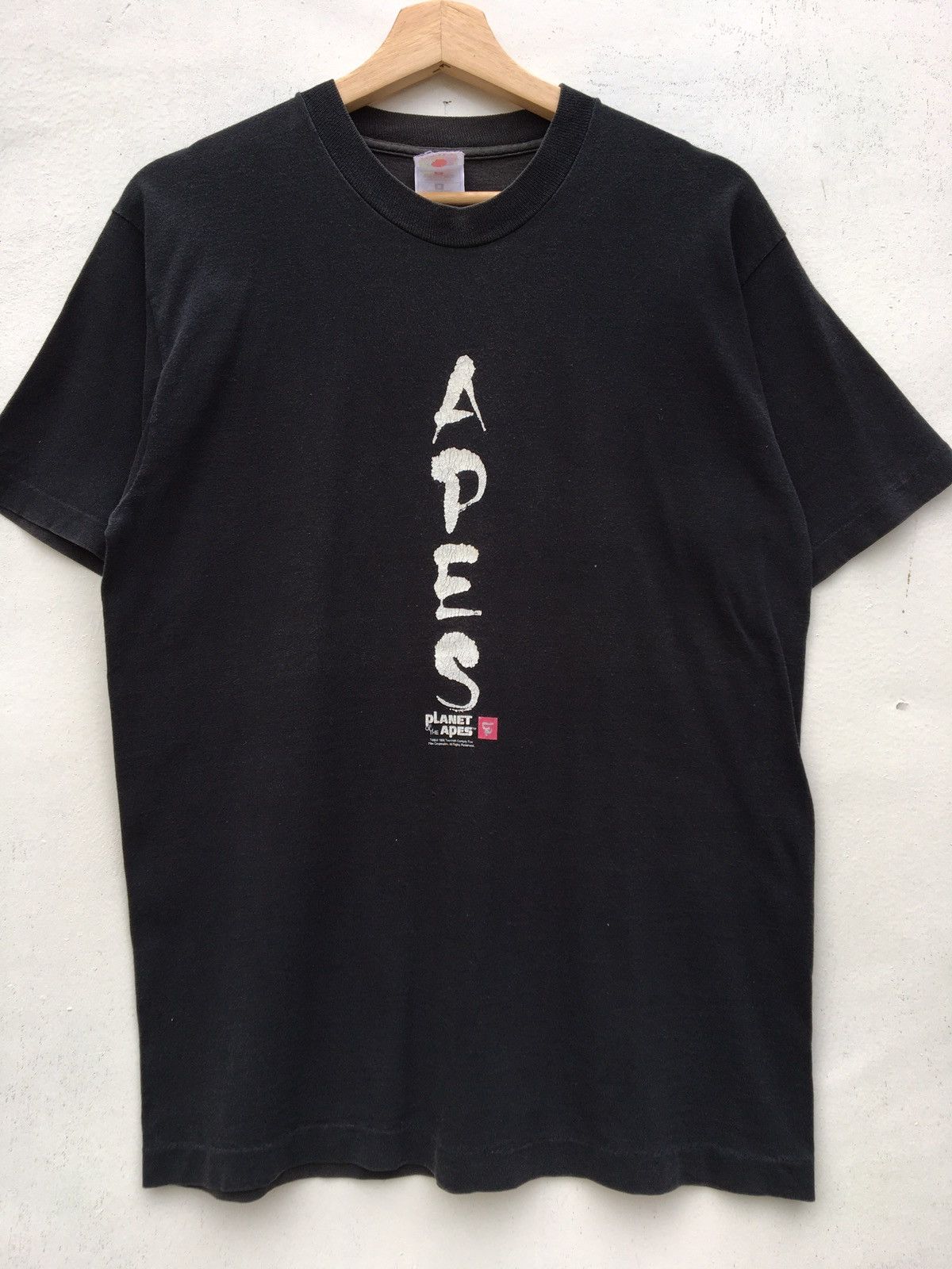 Vintage Rare Vintage Planet of the Apes Spellout Tshirt Size US S / EU 44-46 / 1 - 5 Thumbnail
