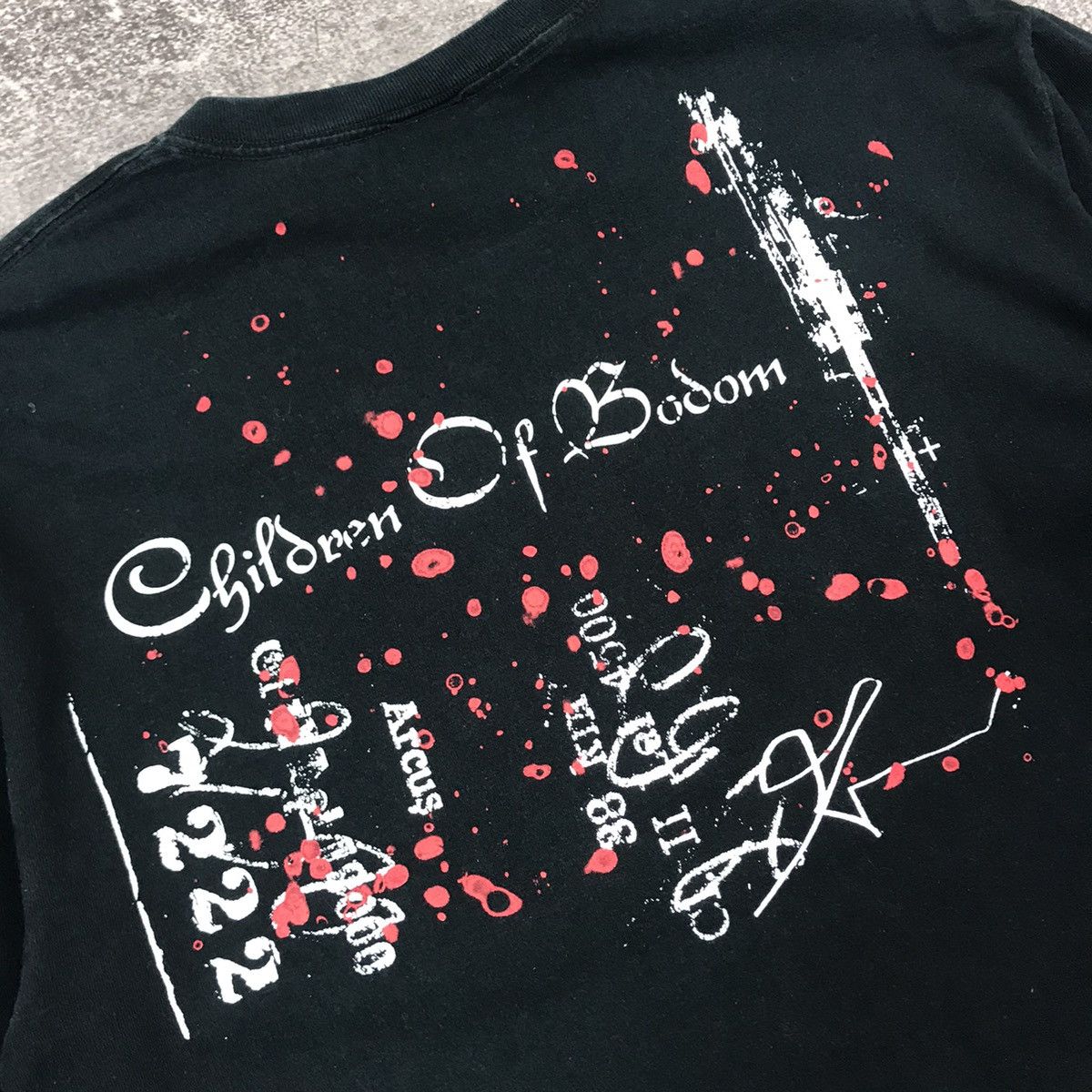 Band Tees Vintage Children Of Bodom Blooddrunk Band Tee Size US L / EU 52-54 / 3 - 15 Thumbnail