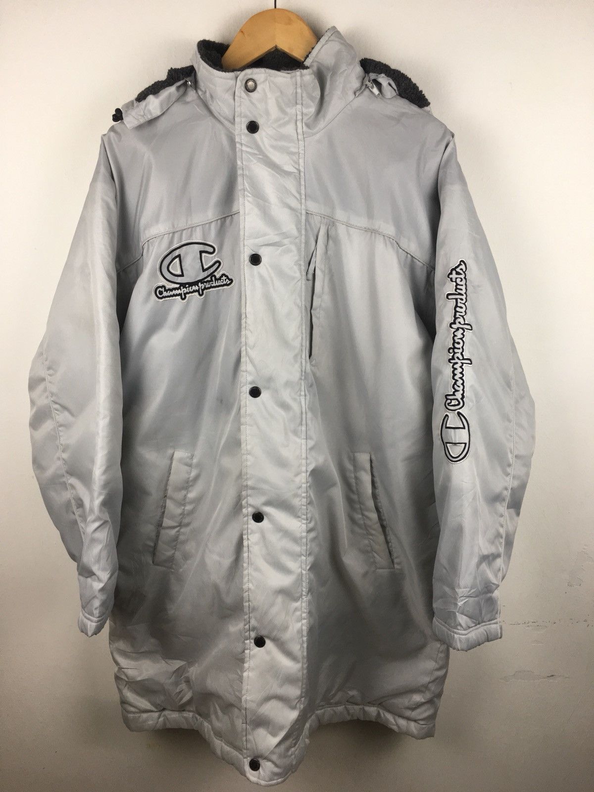 Champion × Vintage Champion Big logo Embroidered long jacket Armpit 26x36 Size US XL / EU 56 / 4 - 2 Thumbnail