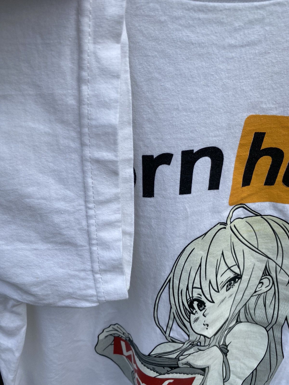 Anime × Other Bootleg Porn Hub Waifu Shirt Size US L / EU 52-54 / 3 - 4 Thumbnail