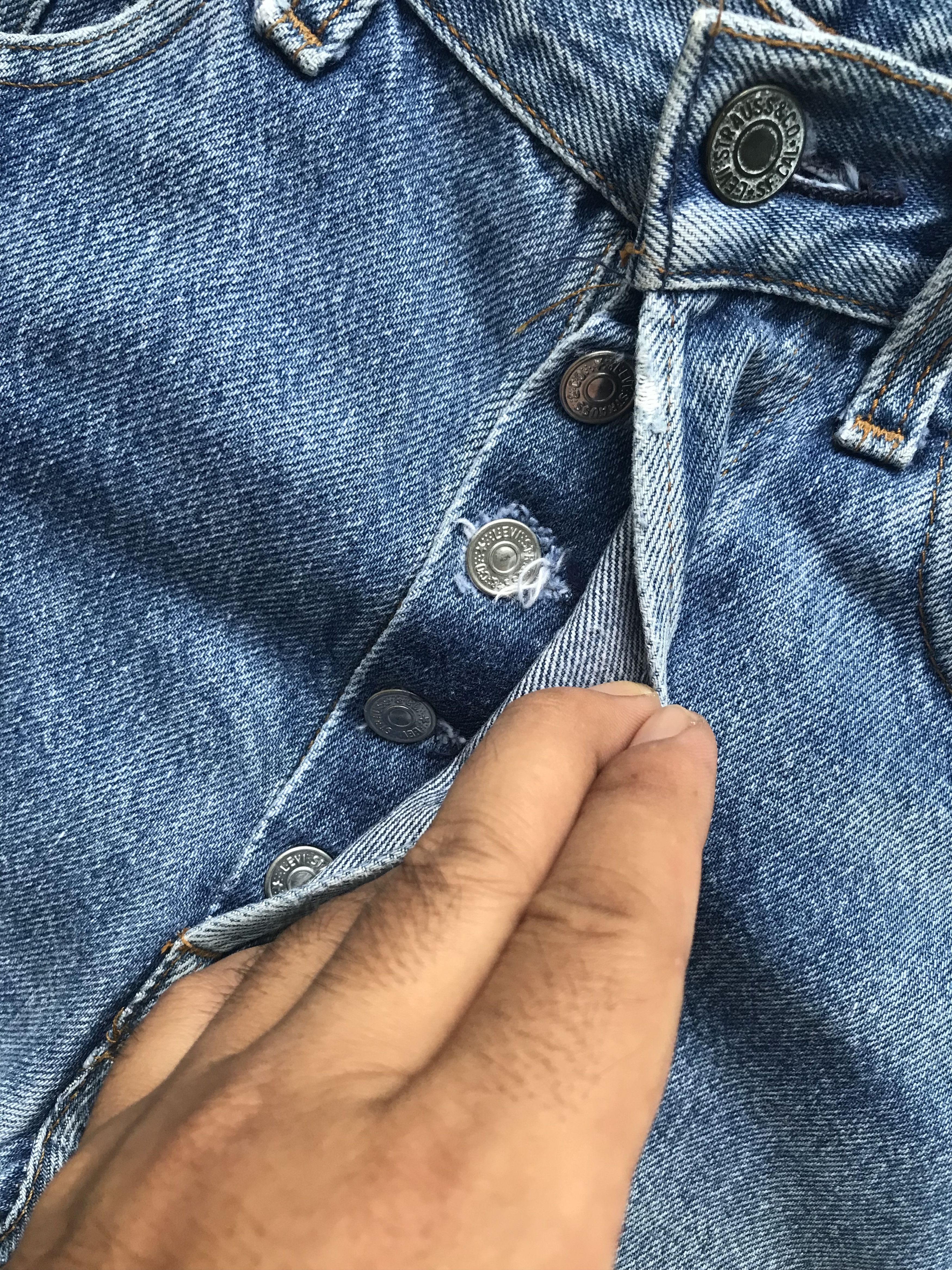 Levi's Vintage 90s Grunge Levis 501 "Kurt Cobain" Distressed Denim Size US 29 - 9 Thumbnail