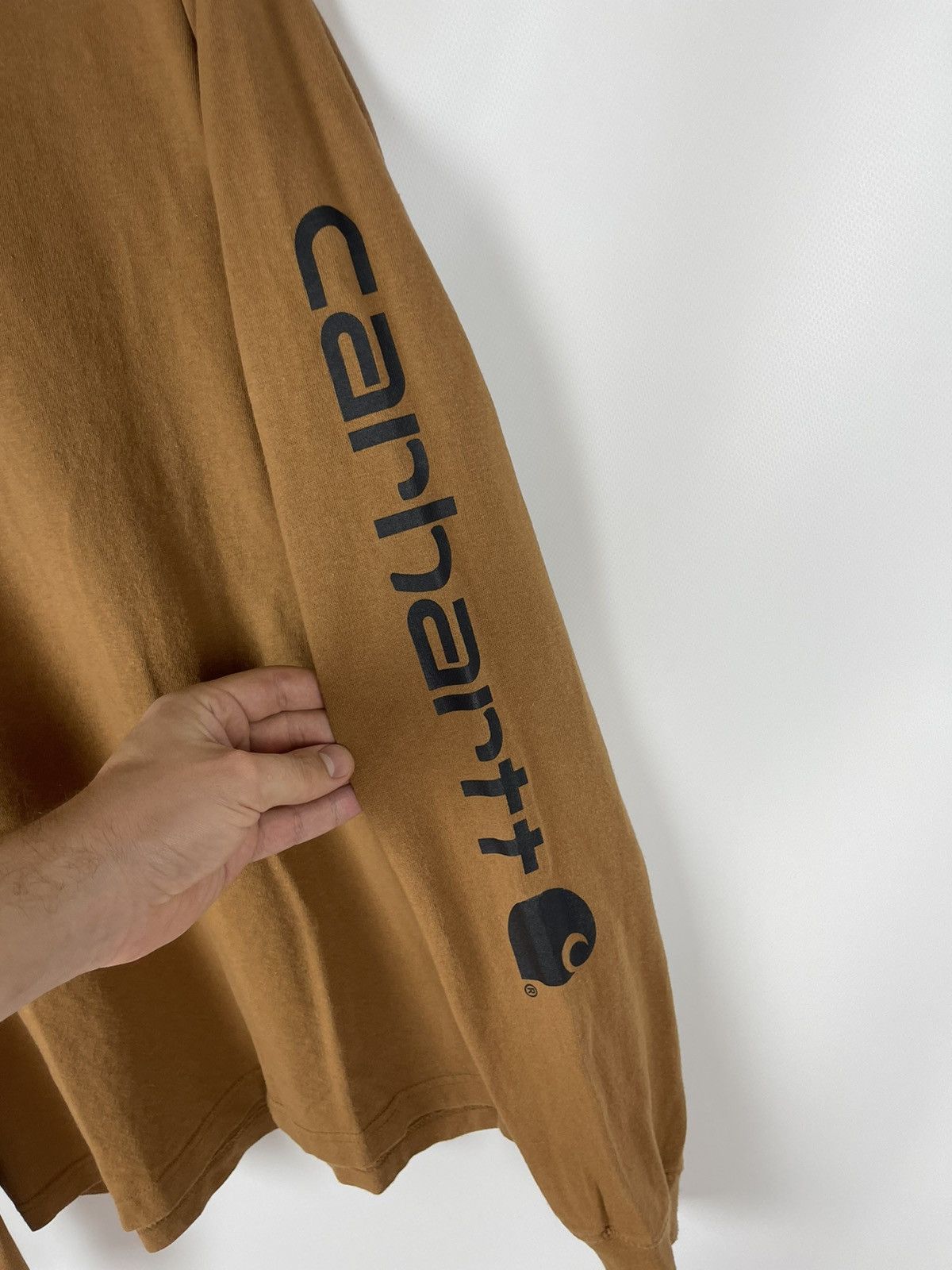 Carhartt Carhartt Big logo relaxed fit big logo long sleeve tee shirt Size US M / EU 48-50 / 2 - 7 Thumbnail