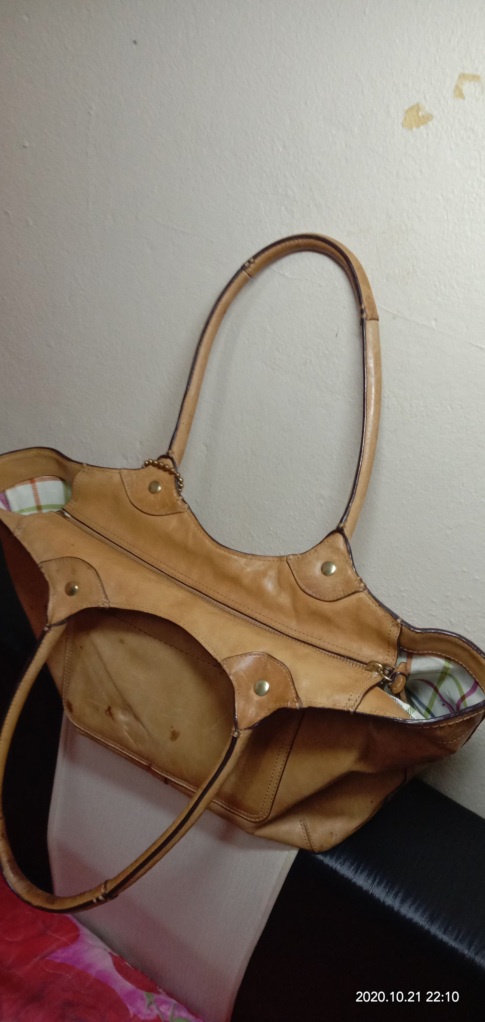 Branded Leather COACH Handbag Full Leather Size ONE SIZE - 3 Thumbnail