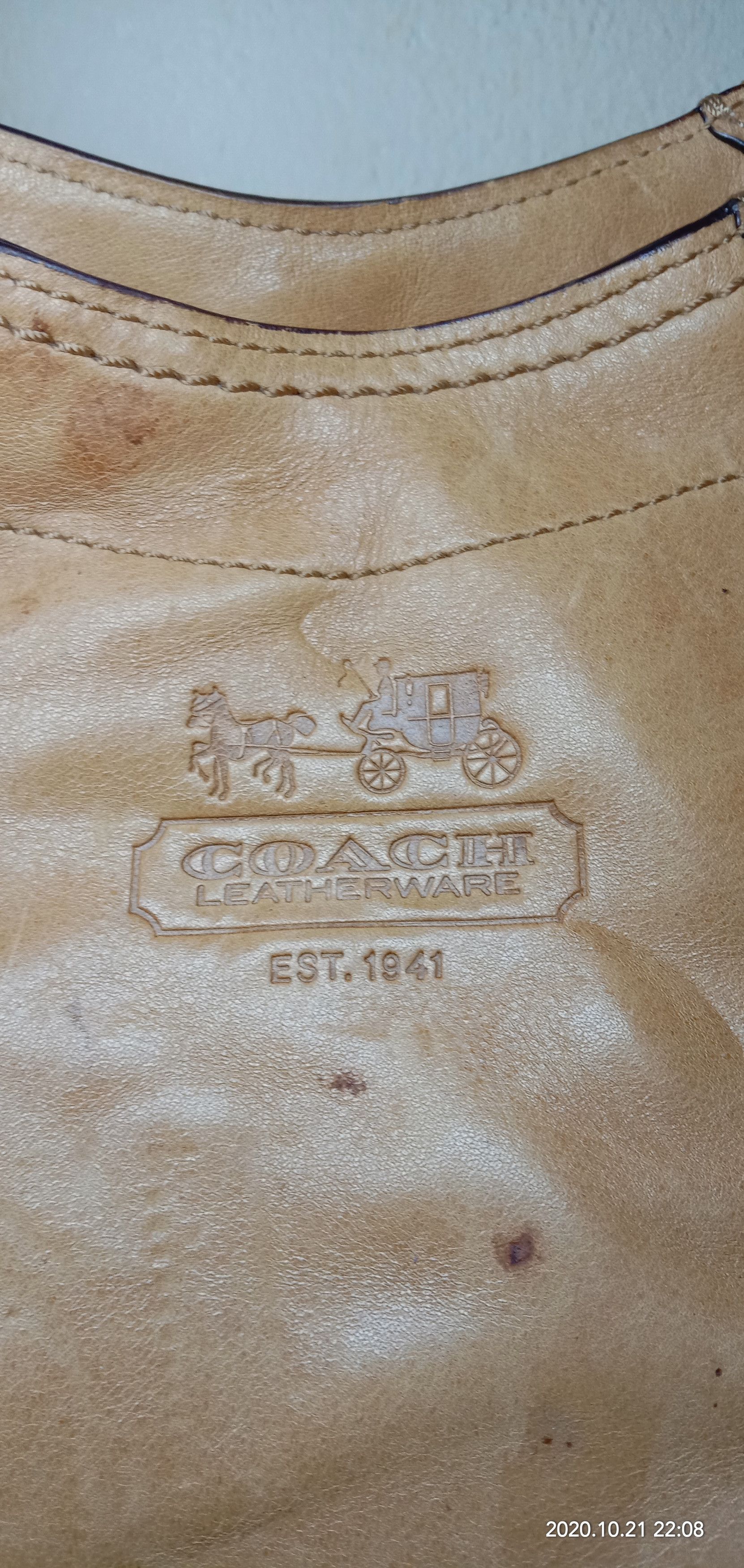 Branded Leather COACH Handbag Full Leather Size ONE SIZE - 6 Thumbnail