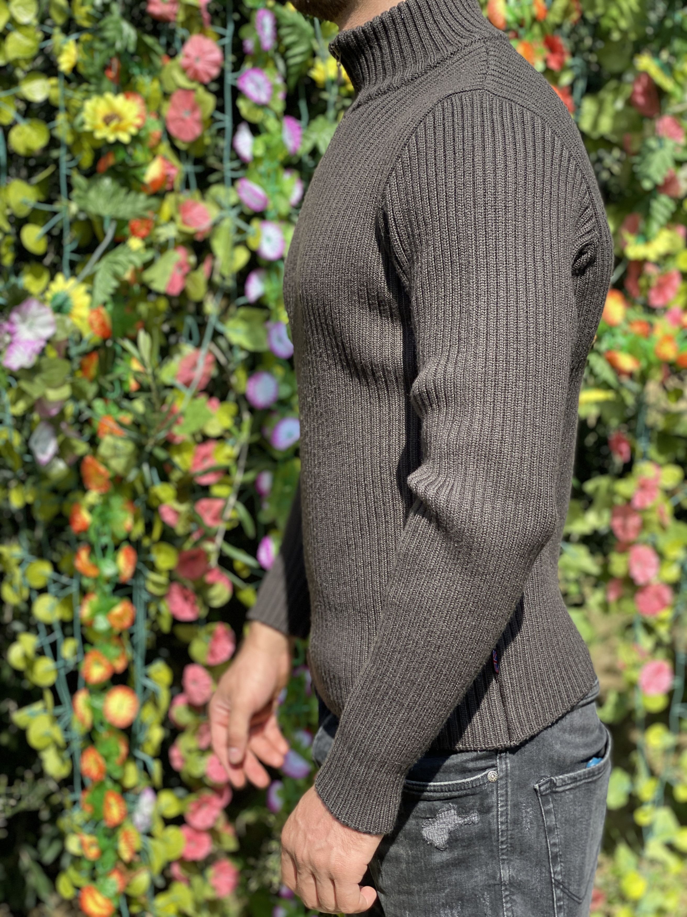 Belstaff Knit BELSTAFF Pullover Slim Fit SweatShirt Size M 48 2 50 Size US M / EU 48-50 / 2 - 15 Thumbnail