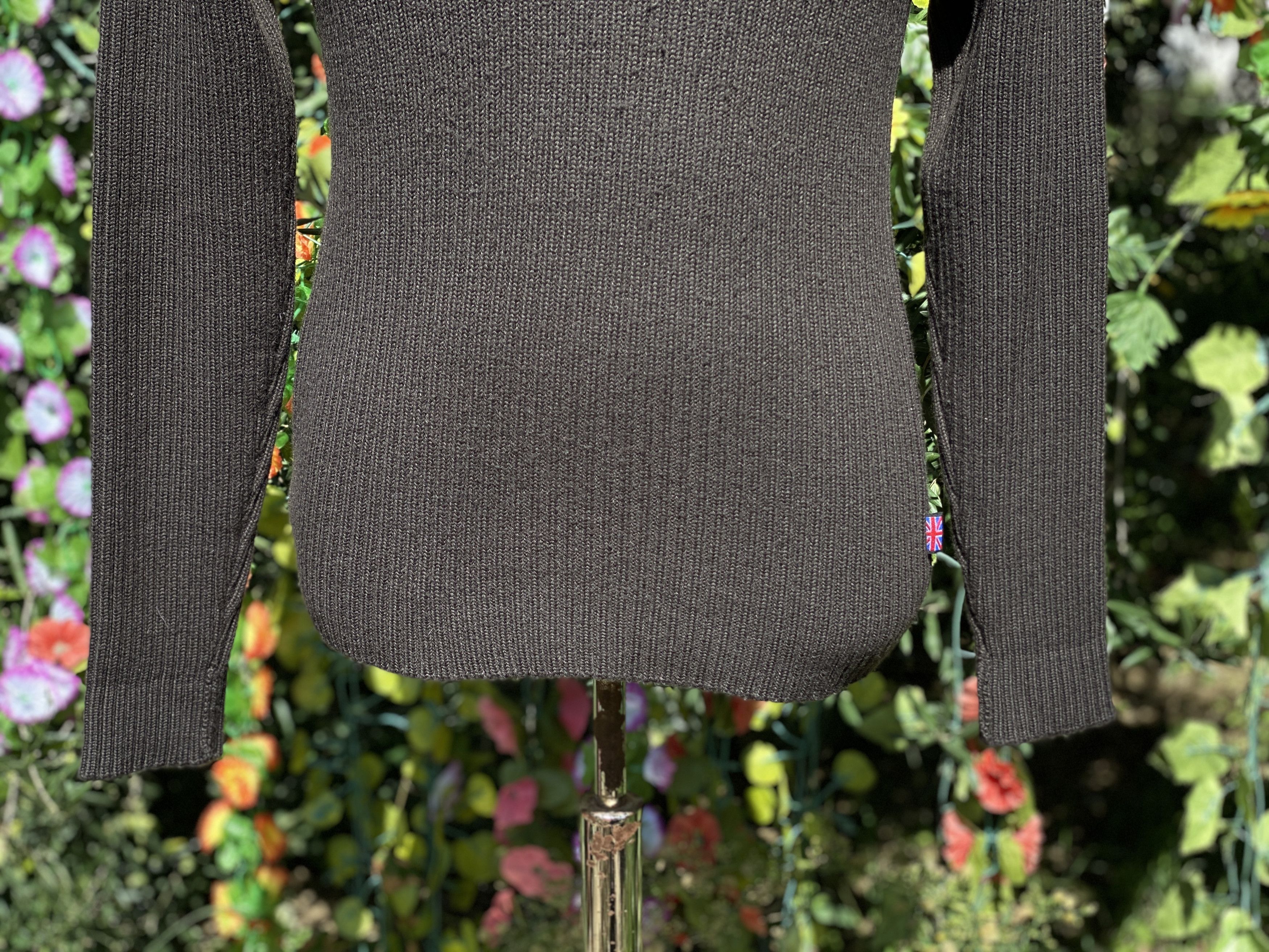 Belstaff Knit BELSTAFF Pullover Slim Fit SweatShirt Size M 48 2 50 Size US M / EU 48-50 / 2 - 7 Thumbnail