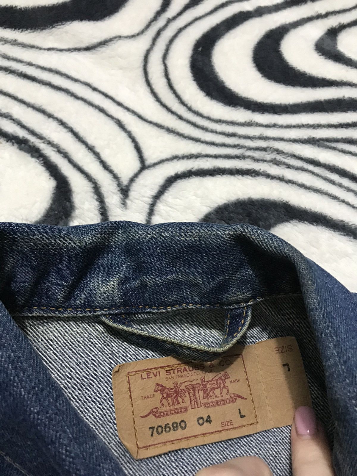Levi's Vintage Levis Denim Jacket Jeans Size US L / EU 52-54 / 3 - 5 Thumbnail