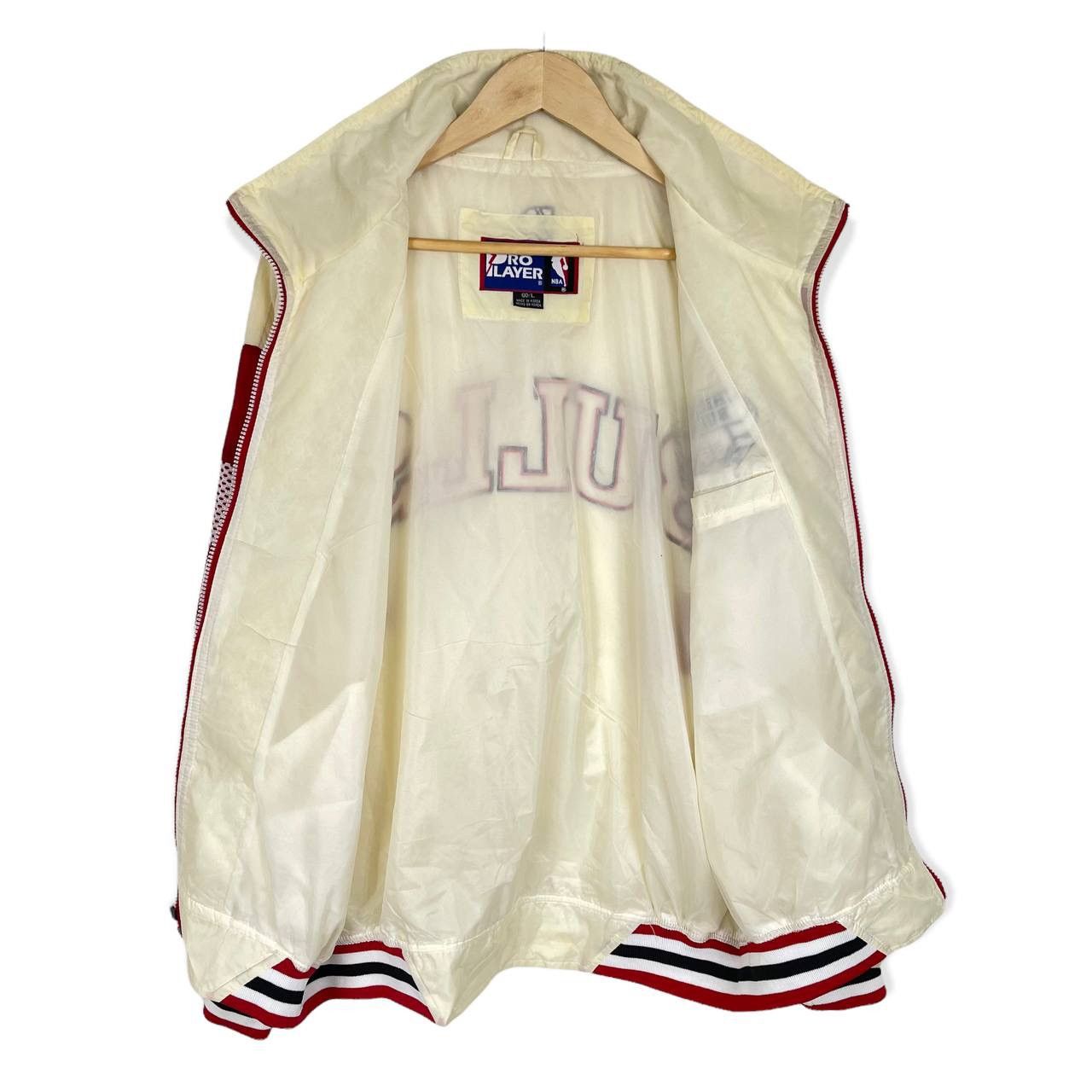 NBA × Pro Player Vintage Pro Player Nba Fan Apparel Chicago Bulls Jacket Size US L / EU 52-54 / 3 - 5 Thumbnail