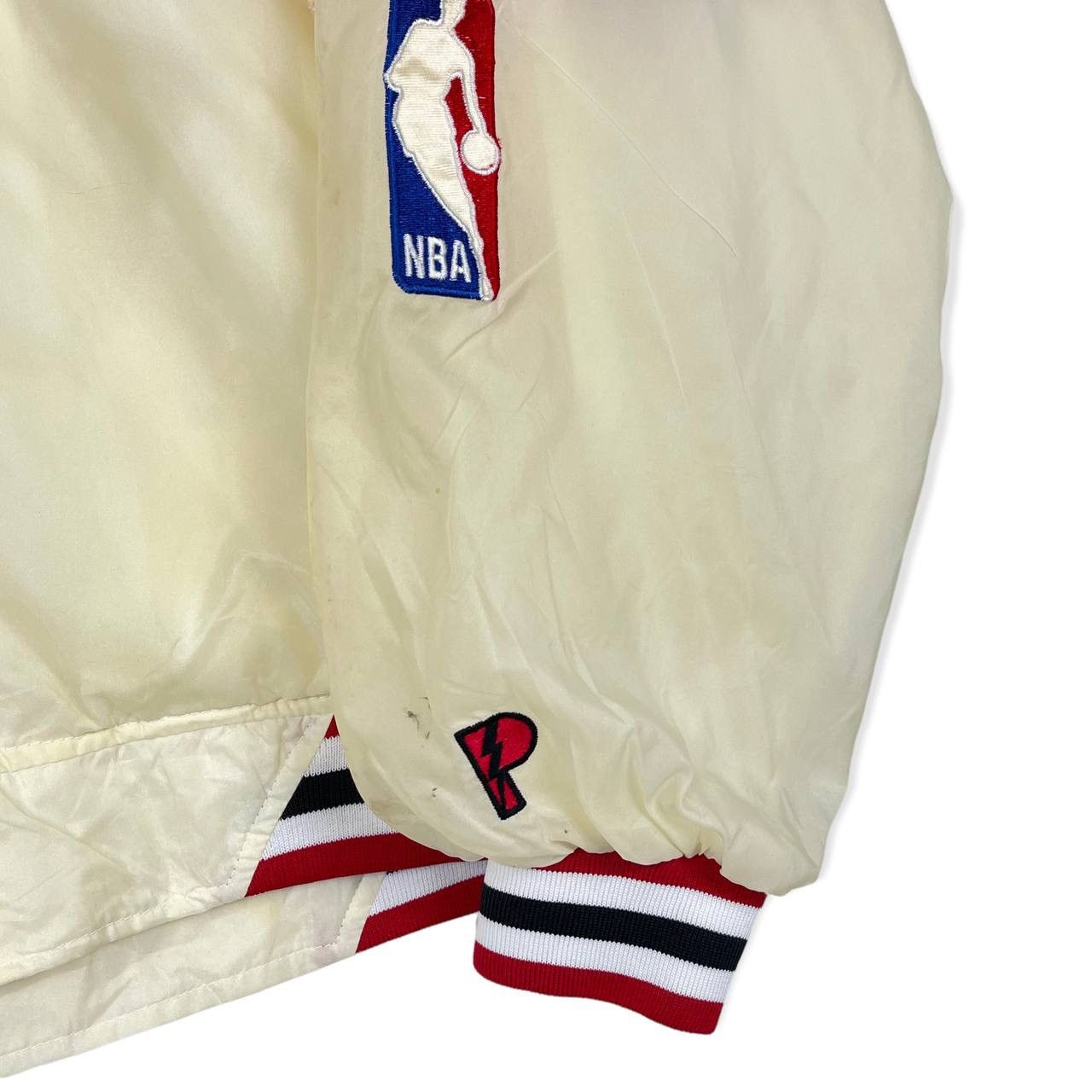 NBA × Pro Player Vintage Pro Player Nba Fan Apparel Chicago Bulls Jacket Size US L / EU 52-54 / 3 - 8 Thumbnail