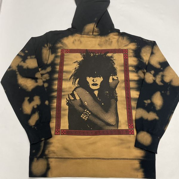 Supreme siouxsie outlet hoodie