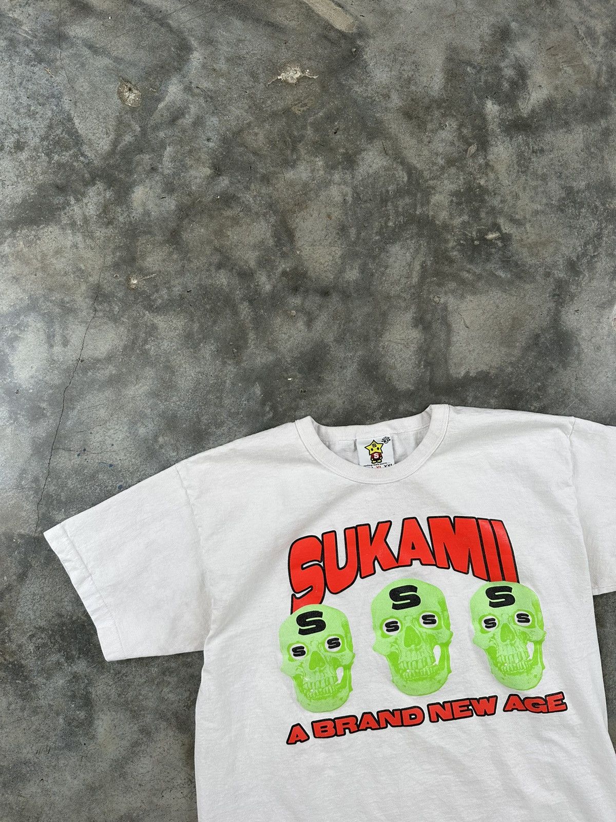 Sukamii Sukamii Triple Skull " A Brand New Age " Tee White XL Bones Size US XL / EU 56 / 4 - 2 Thumbnail