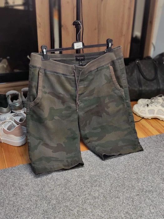 True Religion True Religion Vintage 90's Camo Logo Cotton Casual Shorts Size US 34 / EU 50 - 10 Thumbnail