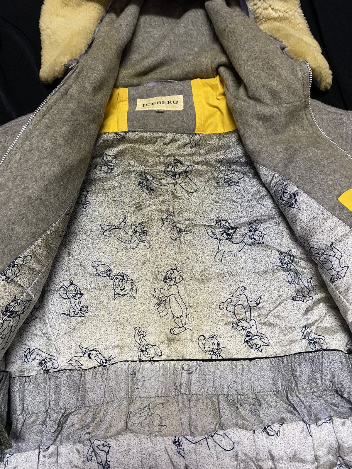 Iceberg AW95 Iceberg X Tom And Jerry multipocket anorak fur jacket Size US M / EU 48-50 / 2 - 12 Thumbnail