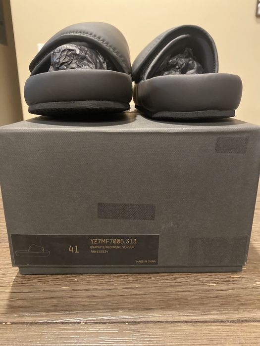 Yeezy discount neoprene slippers