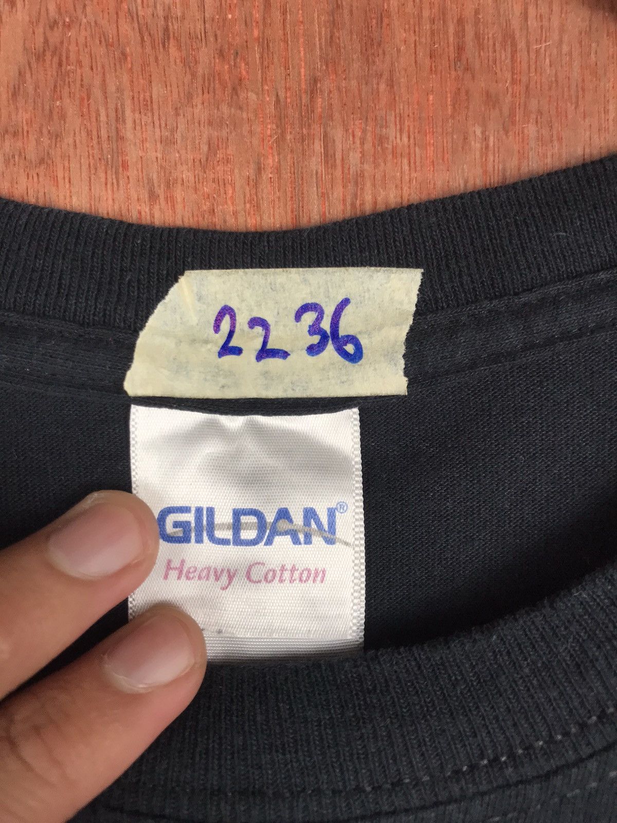 Japanese Brand Gildan Drink Rum Skull T-Shirt #2236 Size US XL / EU 56 / 4 - 7 Thumbnail