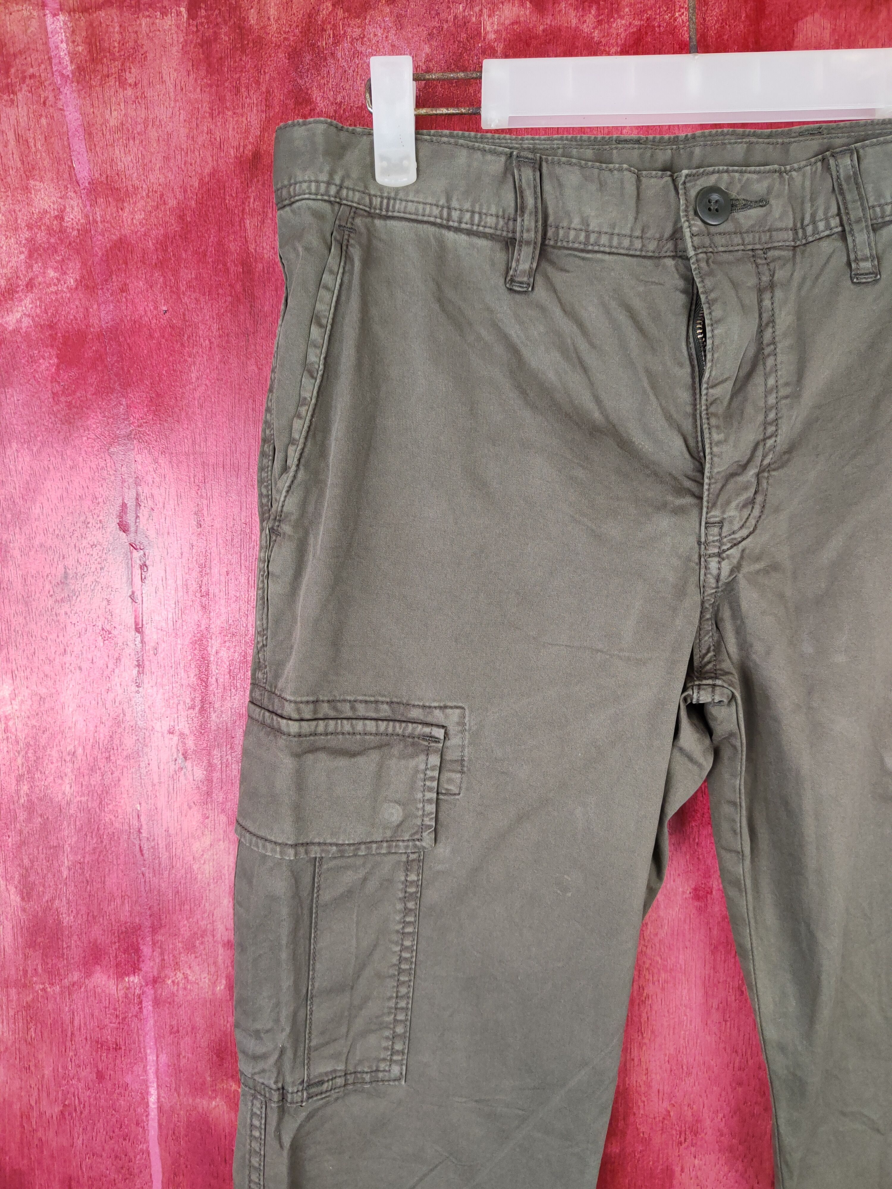 Japanese Brand × Vintage Uniqlo Dark Green Multi Pocket Tactical Cargo Pants #S469 Size 33" - 3 Thumbnail