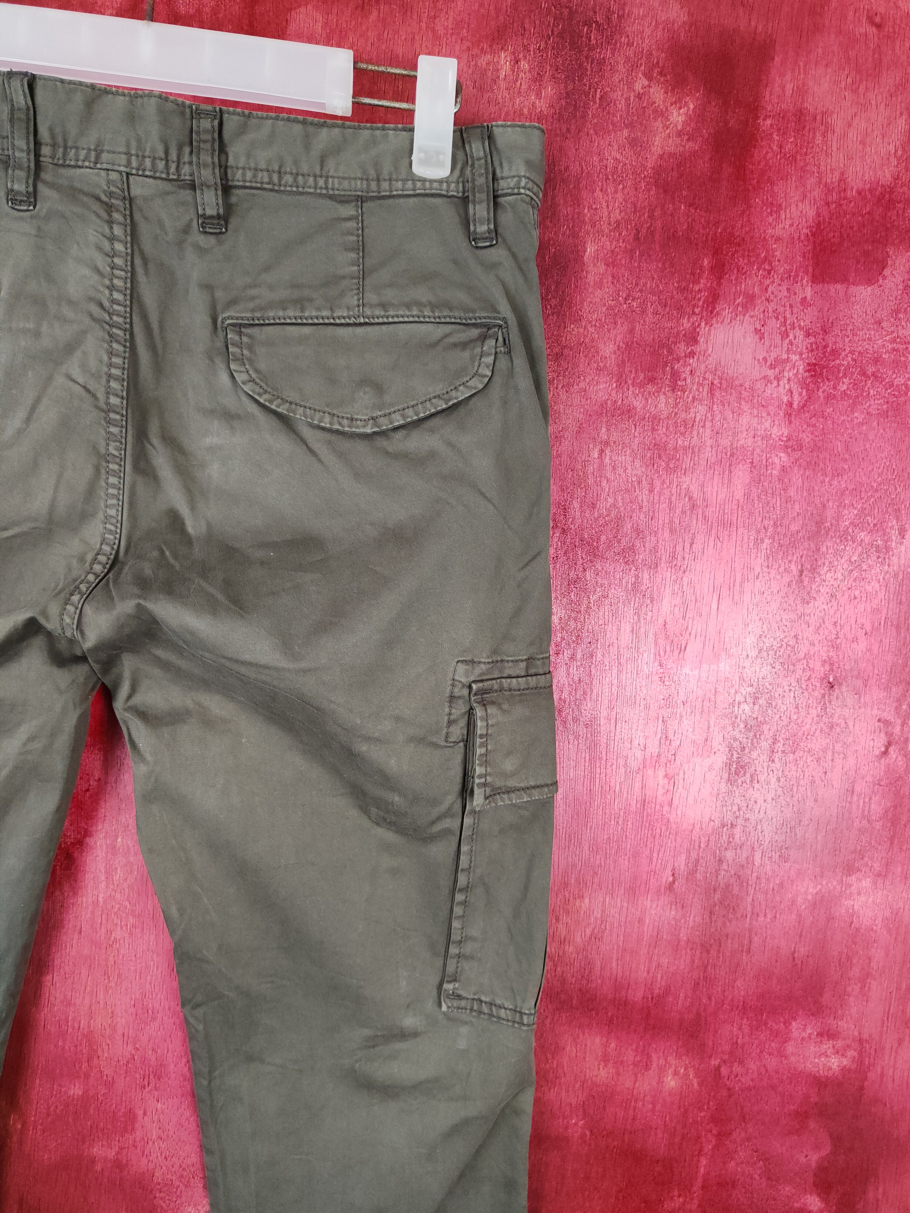 Japanese Brand × Vintage Uniqlo Dark Green Multi Pocket Tactical Cargo Pants #S469 Size 33" - 10 Thumbnail