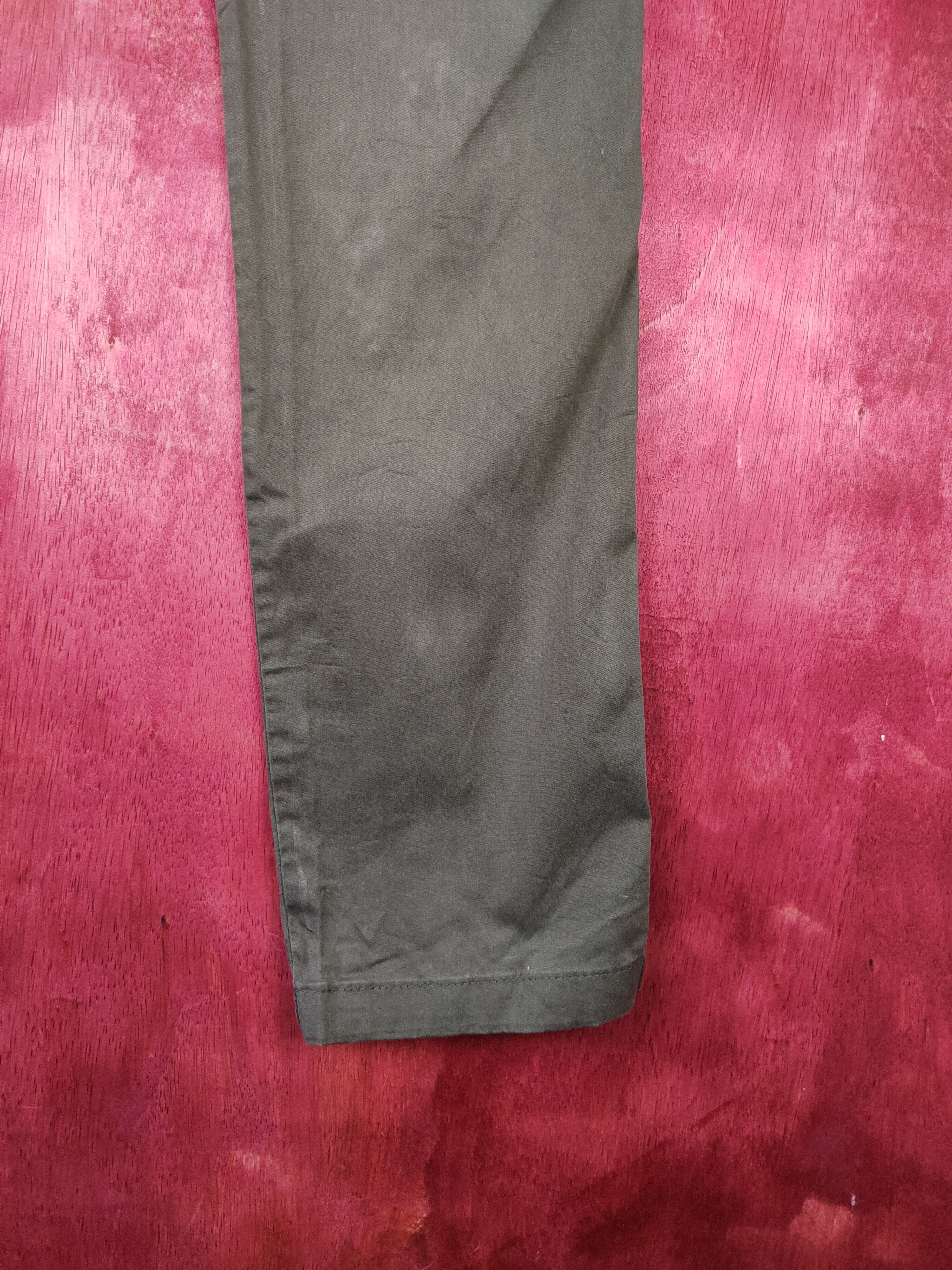 Japanese Brand × Vintage Uniqlo Dark Green Multi Pocket Tactical Cargo Pants #S469 Size 33" - 11 Thumbnail