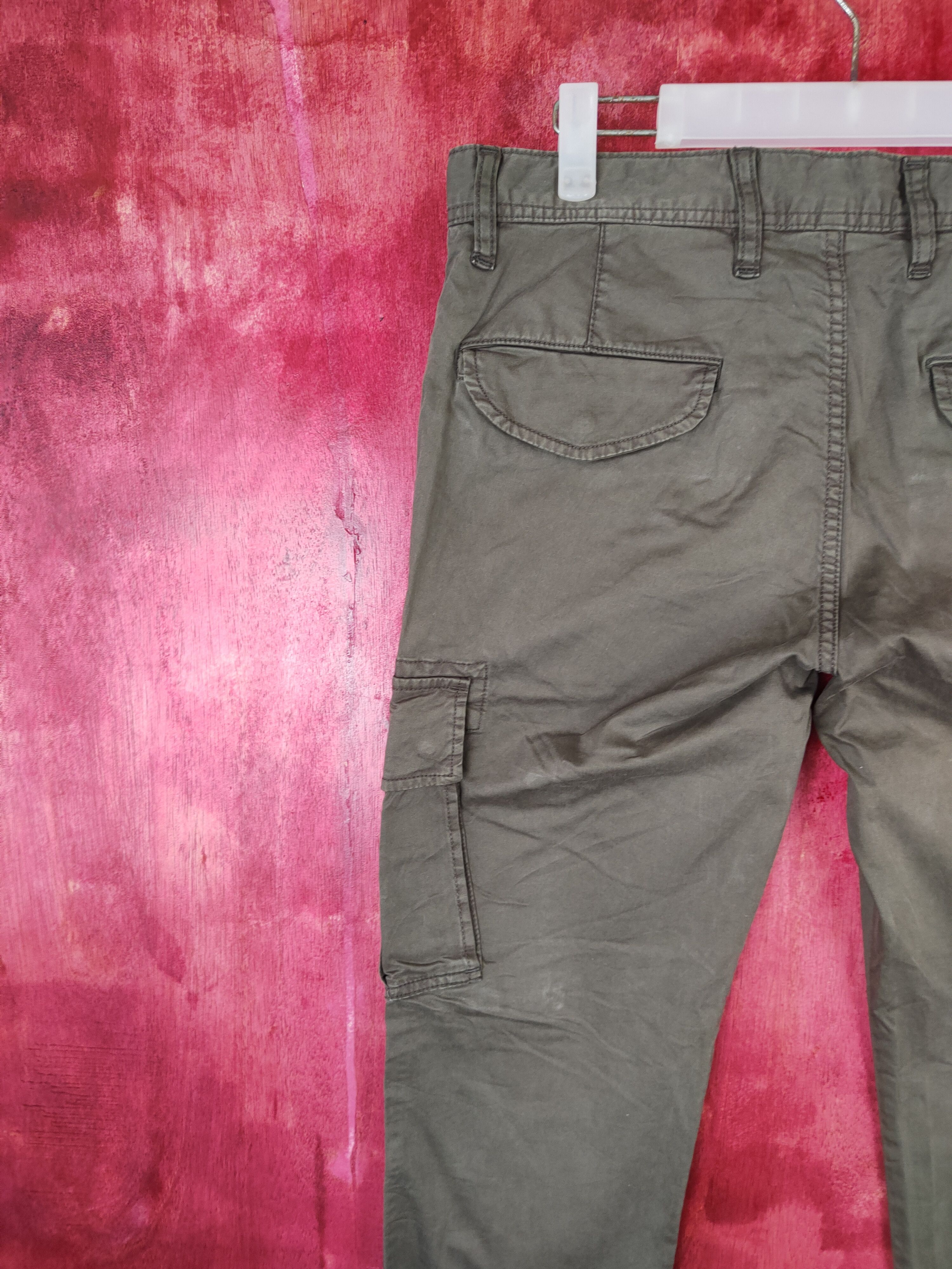 Japanese Brand × Vintage Uniqlo Dark Green Multi Pocket Tactical Cargo Pants #S469 Size 33" - 8 Thumbnail