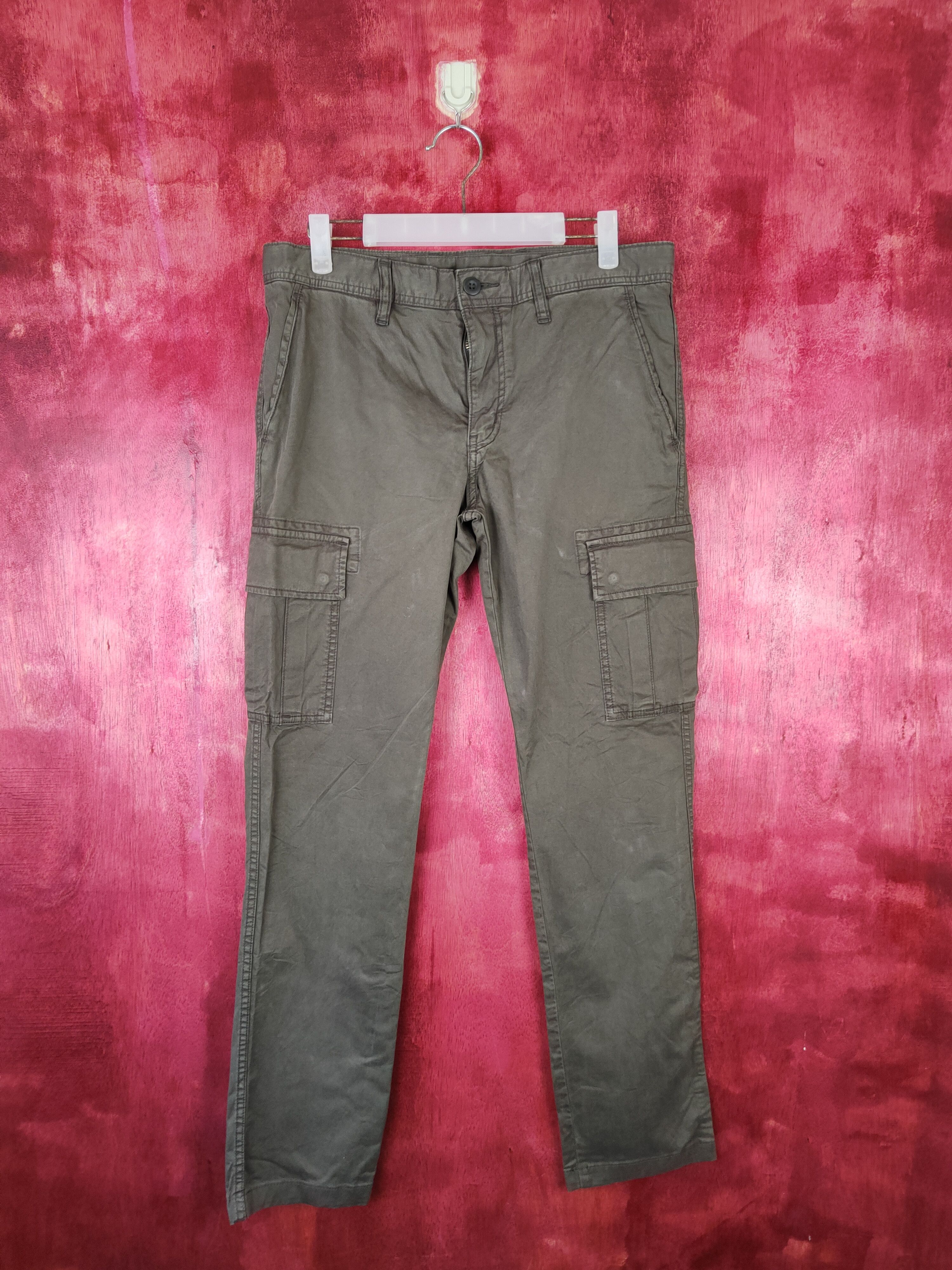 Uniqlo Dark Green Multi Pocket Tactical Cargo Pants #S469