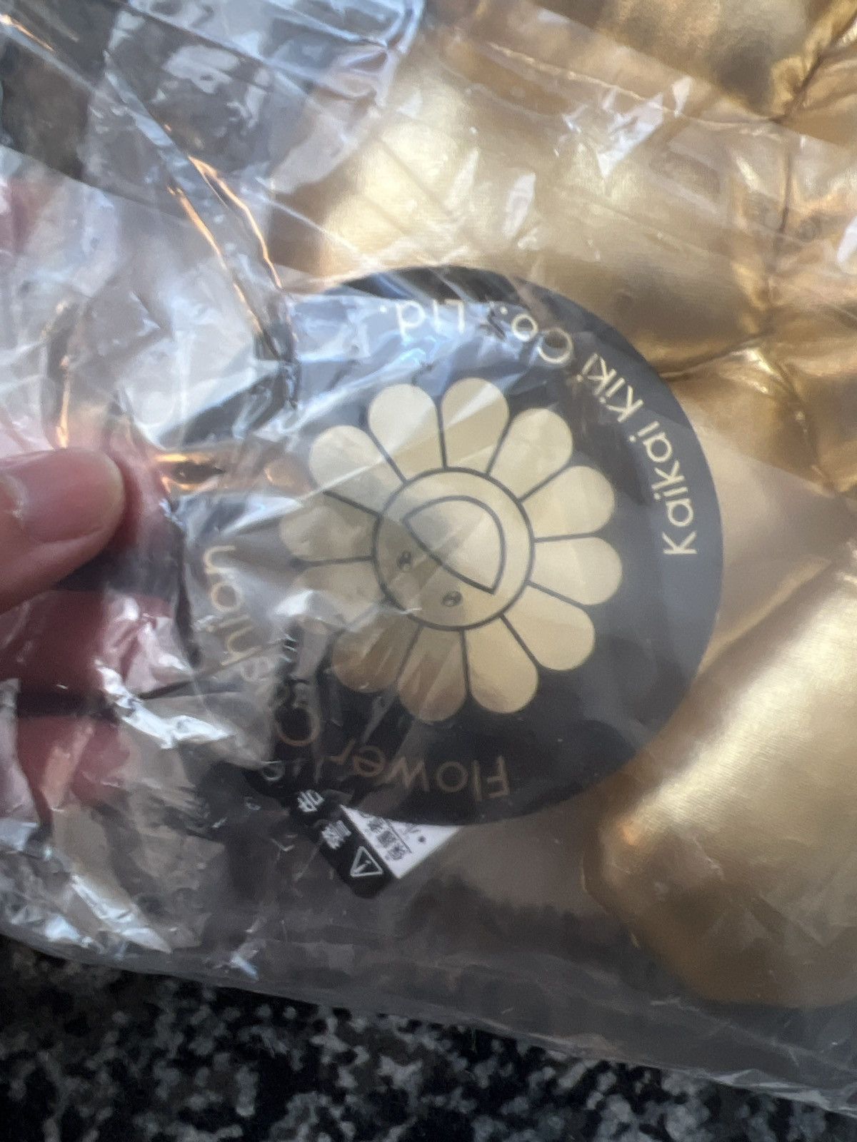 Takashi Murakami Takashi murkami pillow gold metallic limited edition 30cm Size ONE SIZE - 4 Thumbnail