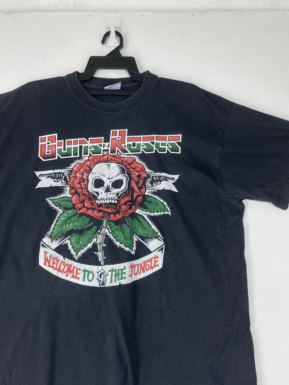 Band Tees Vintage rare Gun and roses Size US XL / EU 56 / 4 - 2 Thumbnail