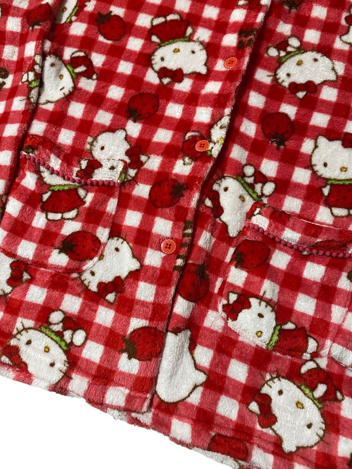 Japanese Brand Japanese Hello Kitty Fleece Aop Button Shirt Size M / US 6-8 / IT 42-44 - 4 Thumbnail