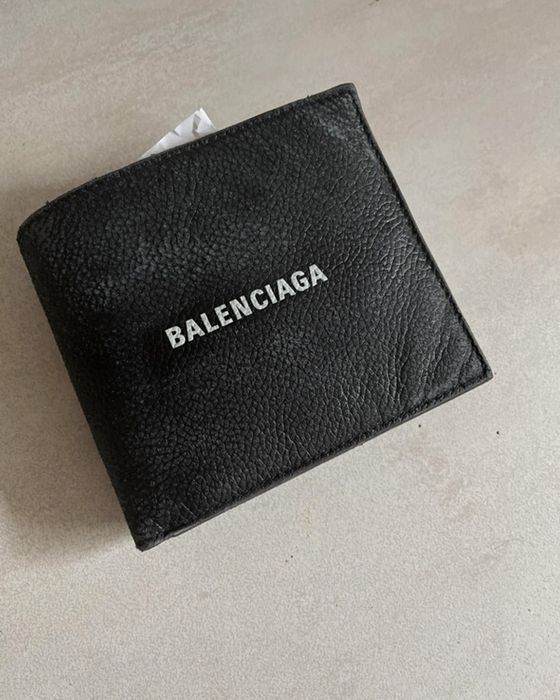 オンライン売り出し 本日限定balenciaga 23s Invitation wallet 折り