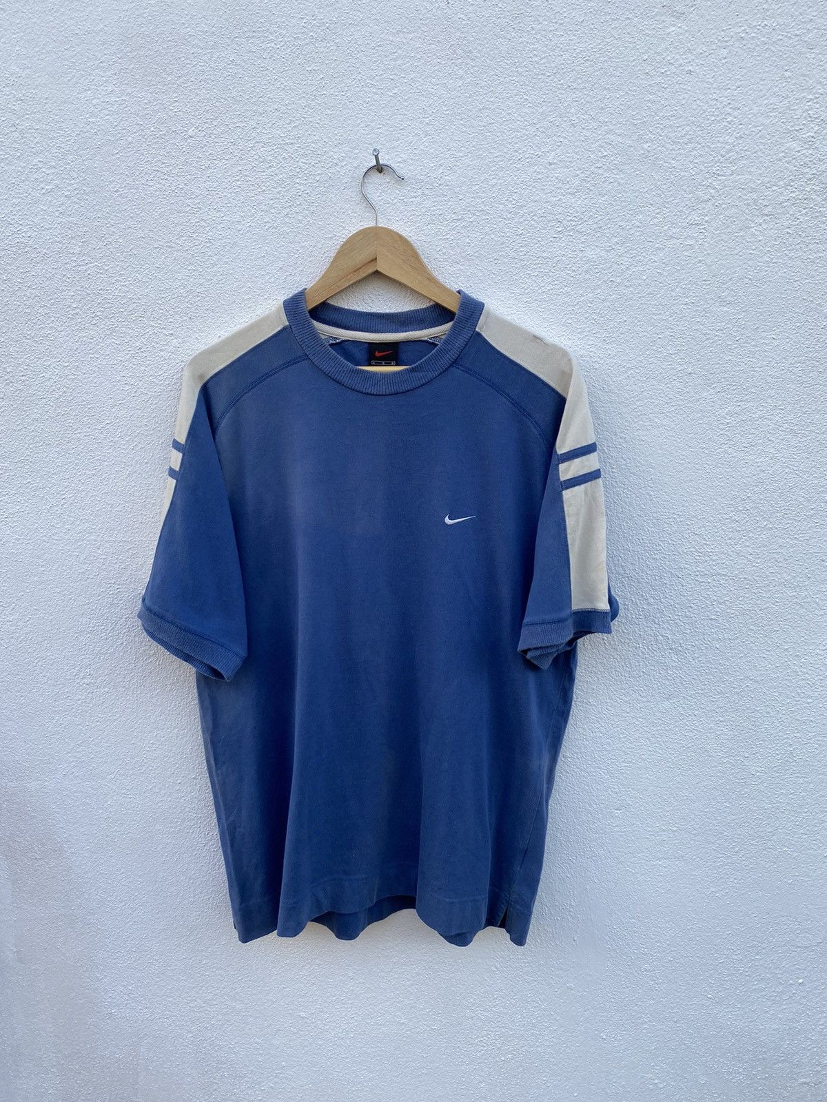 Nike × Vintage Vintage Nike Small logo t shirt Size US L / EU 52-54 / 3 - 2 Thumbnail