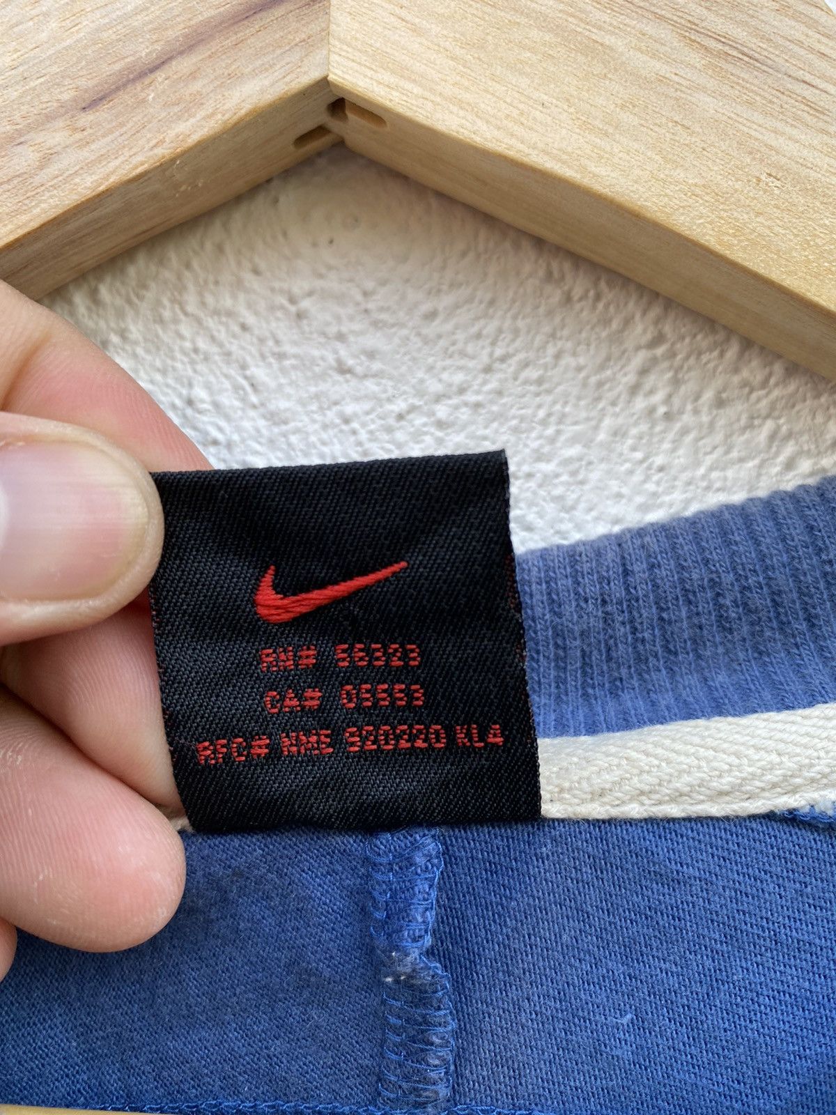 Nike × Vintage Vintage Nike Small logo t shirt Size US L / EU 52-54 / 3 - 8 Thumbnail