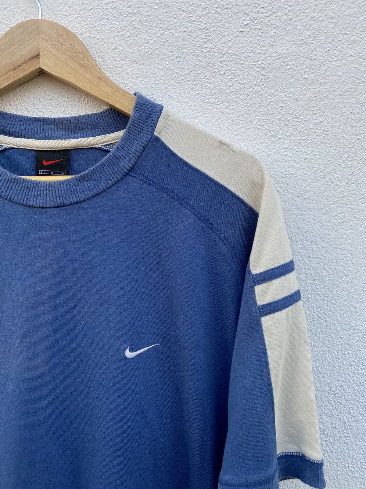 Nike × Vintage Vintage Nike Small logo t shirt Size US L / EU 52-54 / 3 - 5 Thumbnail