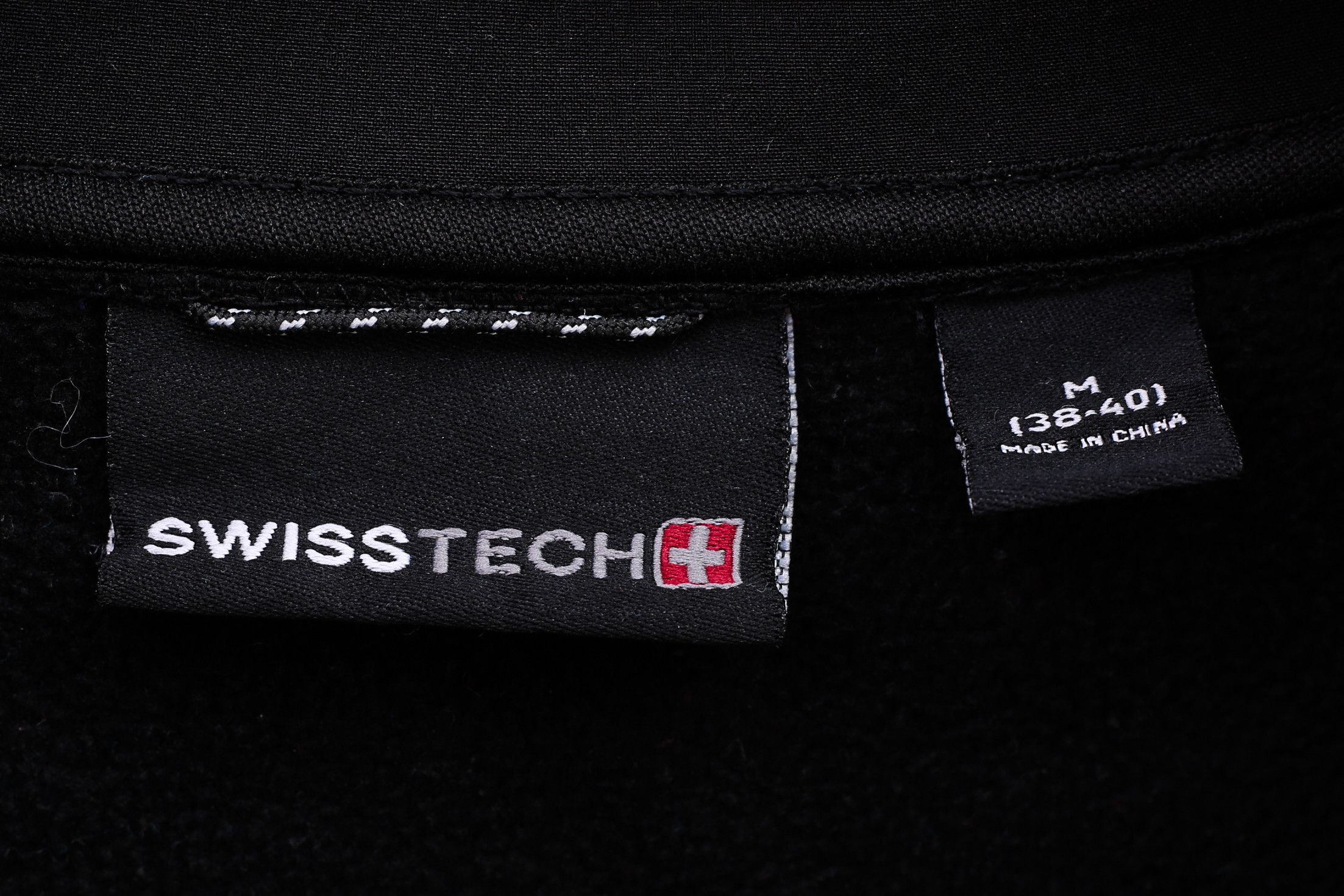 Other SWISS TECH Mens M Jacket Sweatshirt Jumper Tracksuit Sweater Size US M / EU 48-50 / 2 - 6 Thumbnail