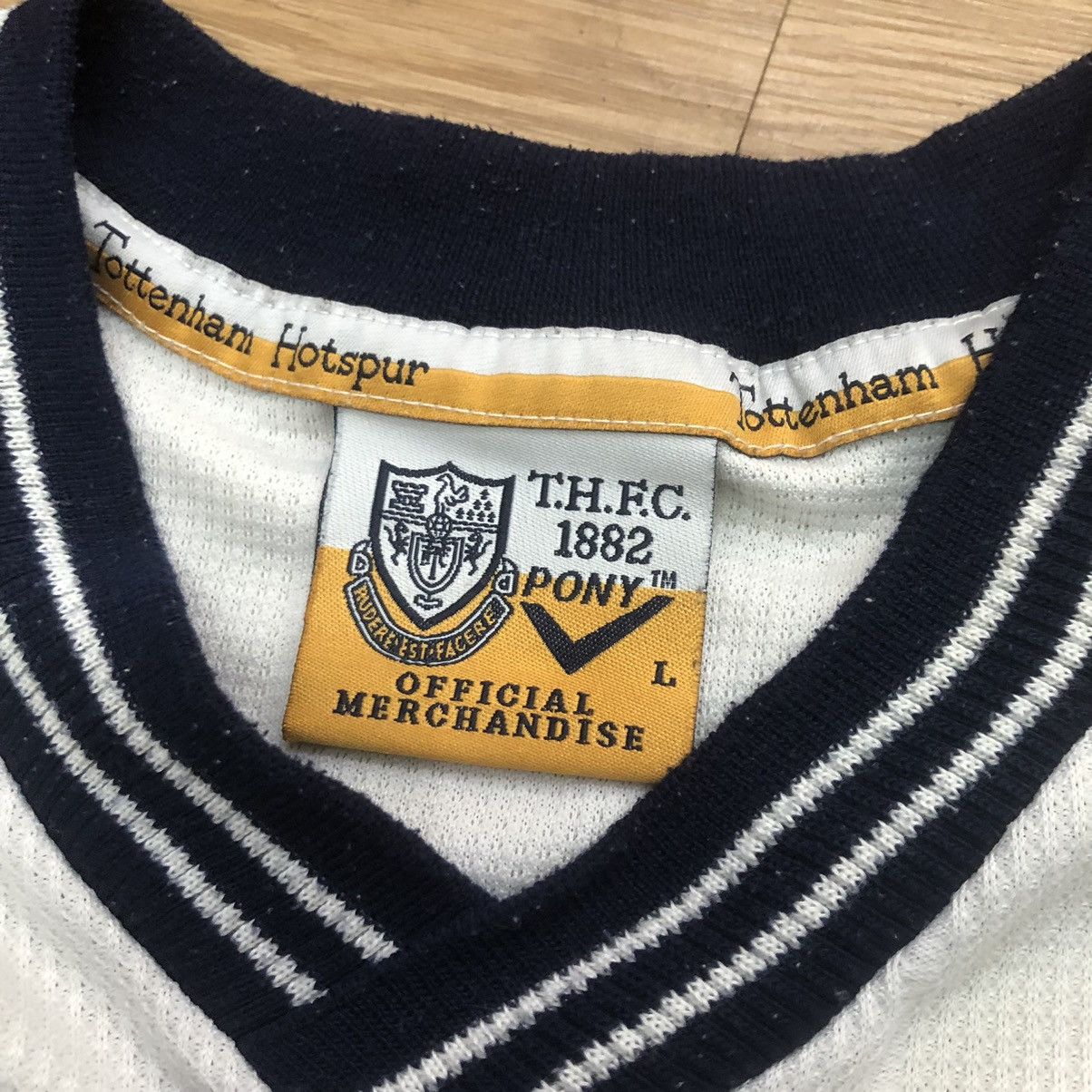 PONY × Vintage Tottenham Hotspur 97/99 home shirt Size US L / EU 52-54 / 3 - 5 Thumbnail