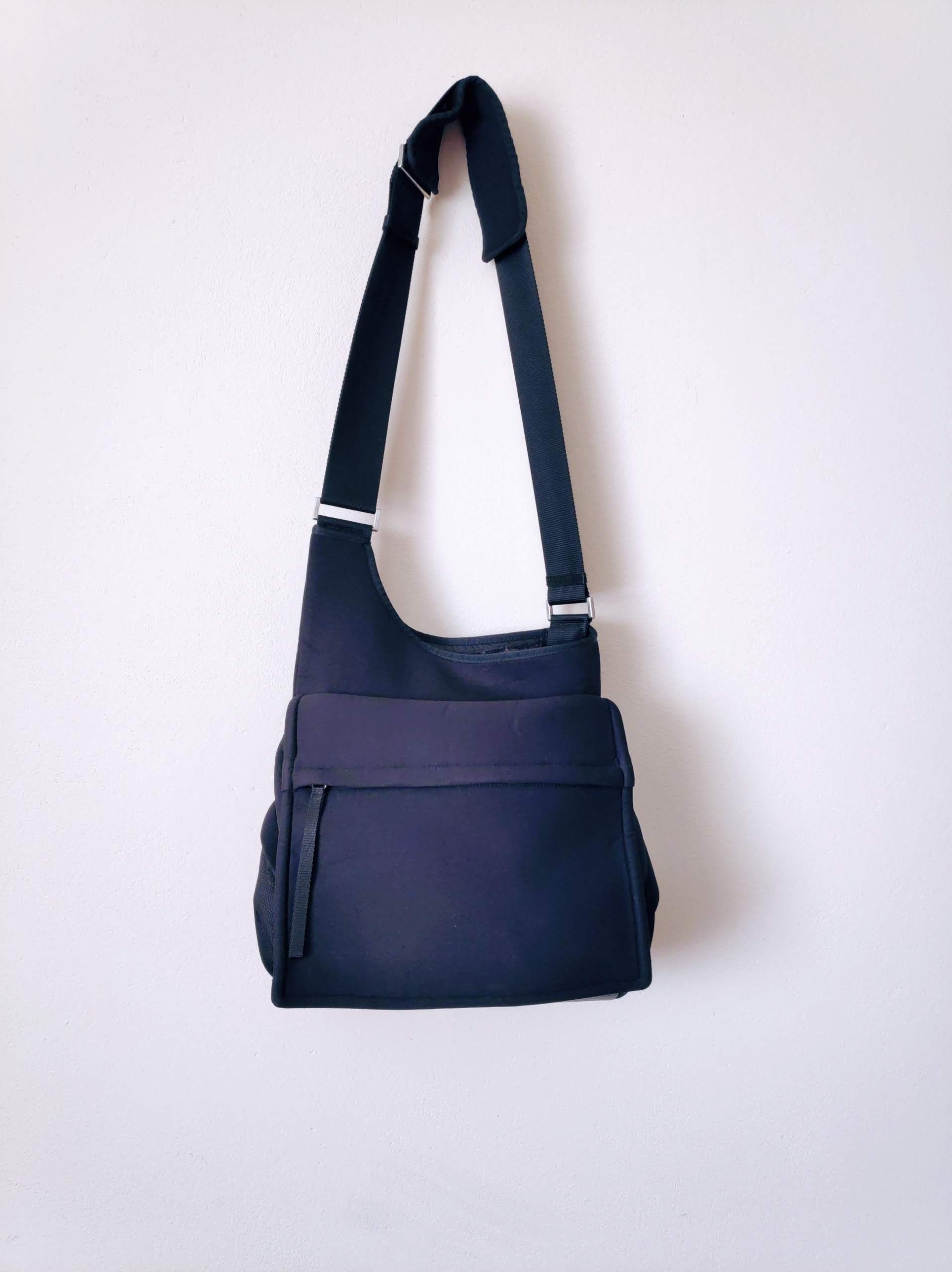 美品 PRADA Sports ボディバッグ ウエストバッグ ショルダーバッグ Yahoo!オークション -「プラダスポーツ ウエストポーチ」の落札
